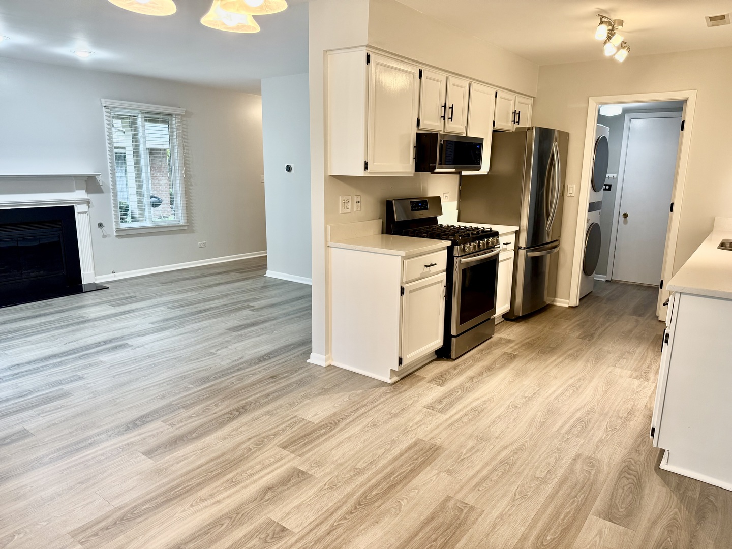 5513 Barclay Court, Clarendon Hills, IL 60514