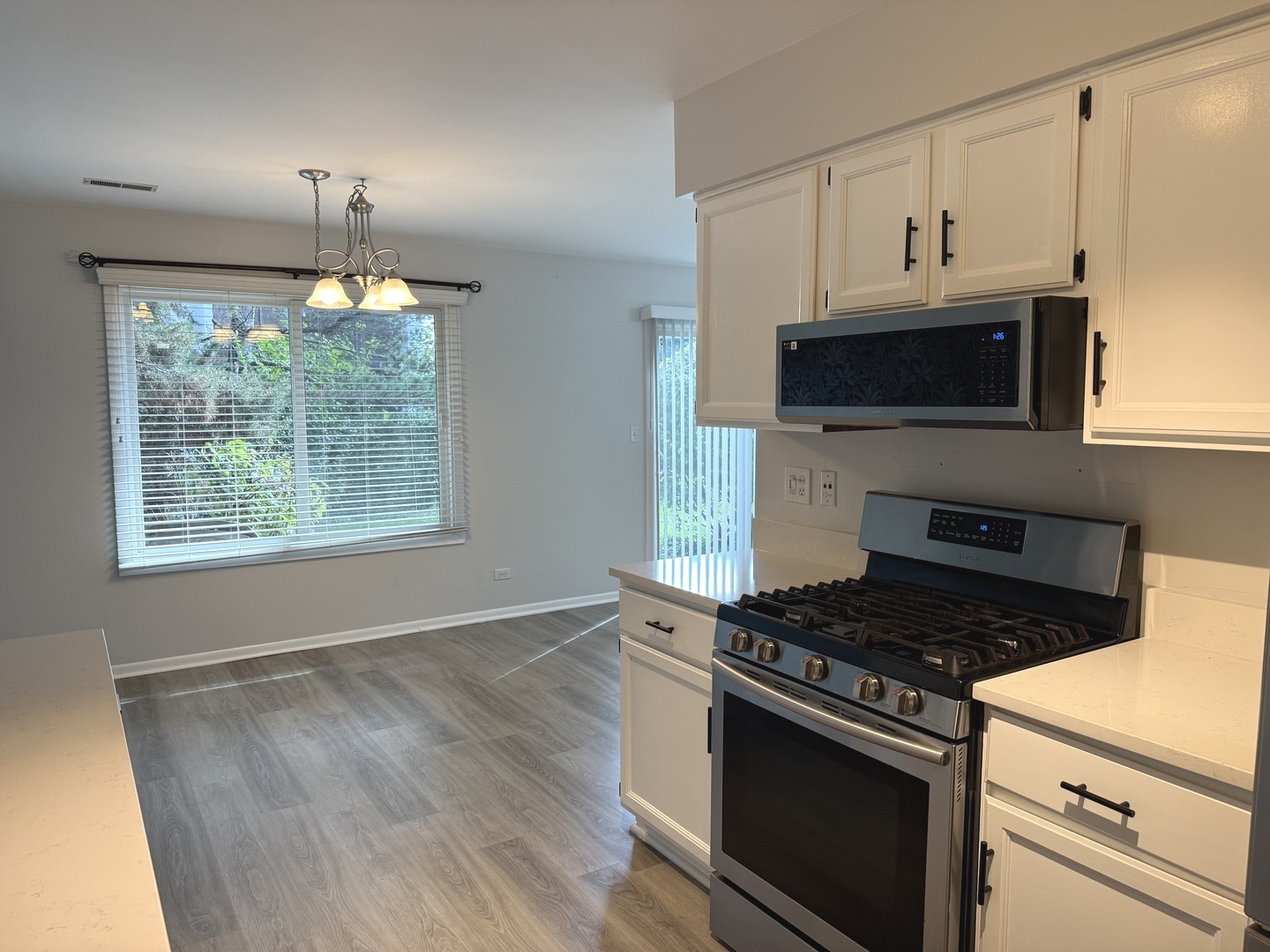 5513 Barclay Court, Clarendon Hills, IL 60514