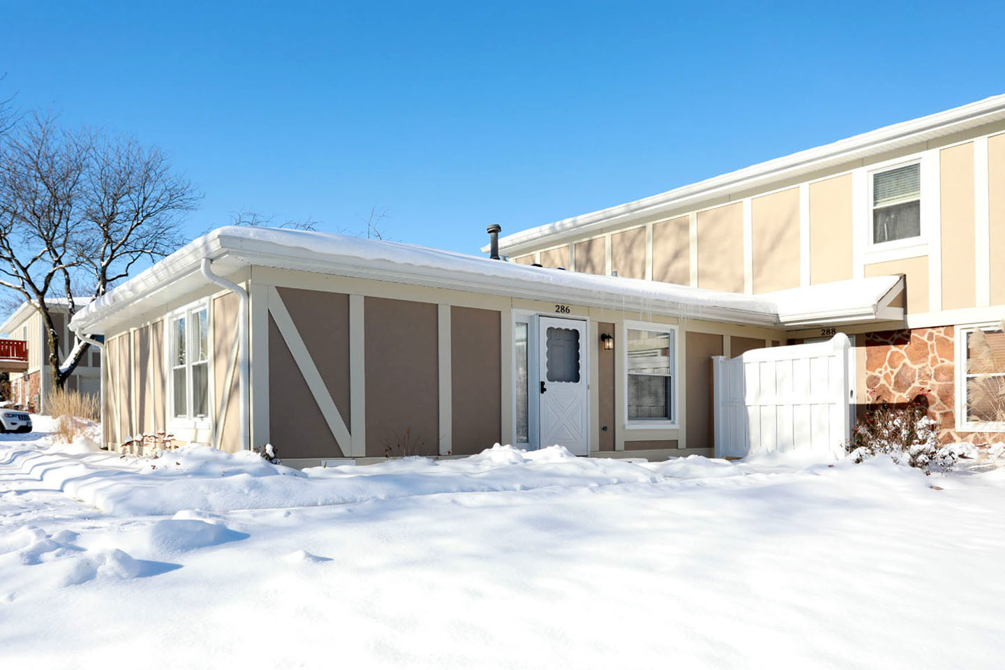 286 Nantucket Hbr #286, Schaumburg, IL 60193