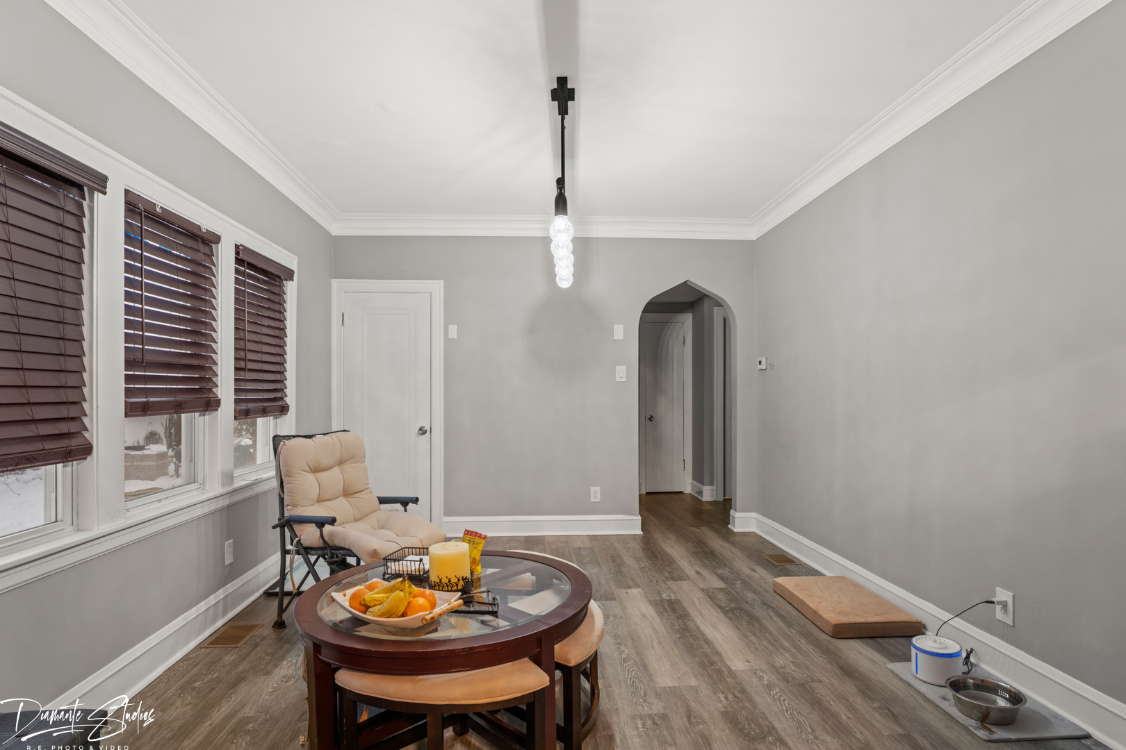 816 S 14th Avenue, Maywood, IL 60153