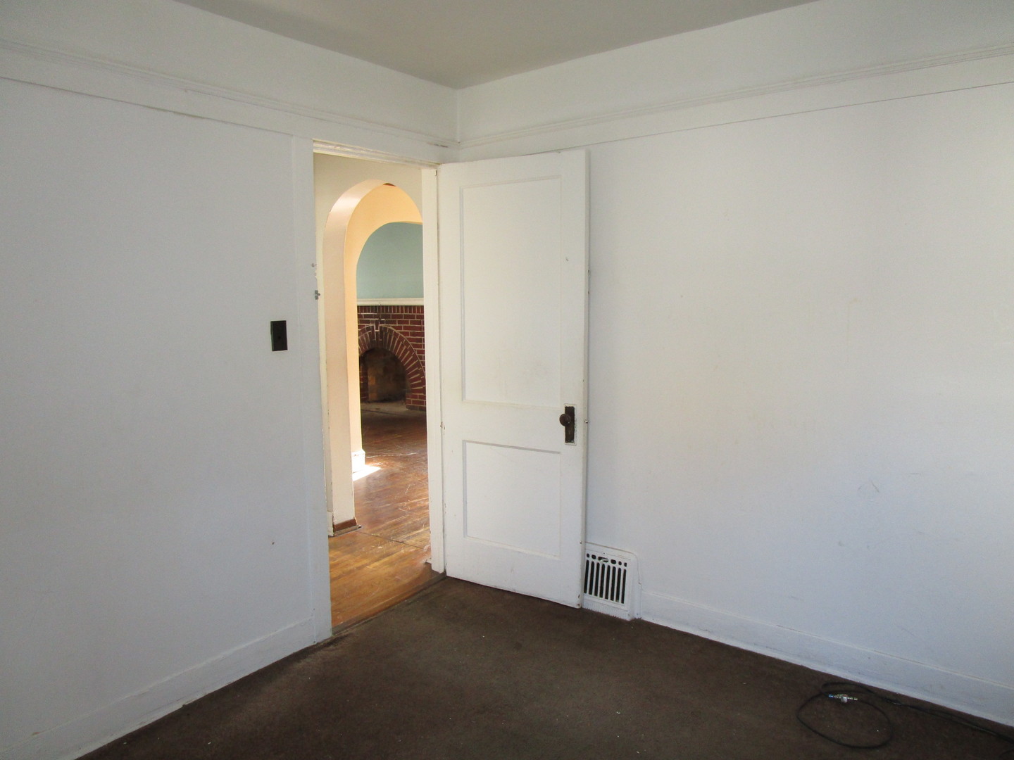 1416 S 17th Avenue, Maywood, IL 60153