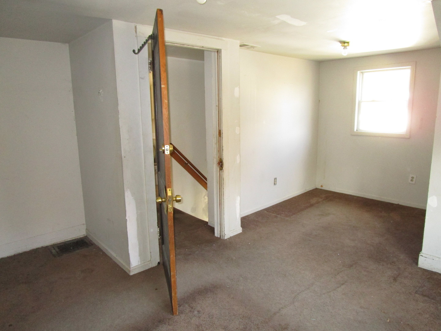 1416 S 17th Avenue, Maywood, IL 60153