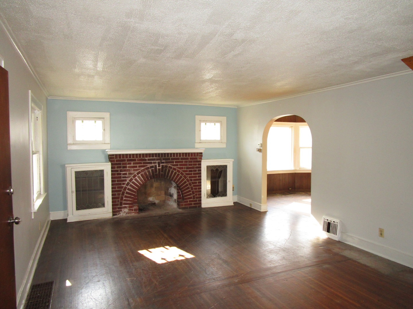 1416 S 17th Avenue, Maywood, IL 60153