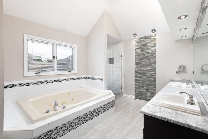 3564 Monarch Circle, Naperville, IL 60564