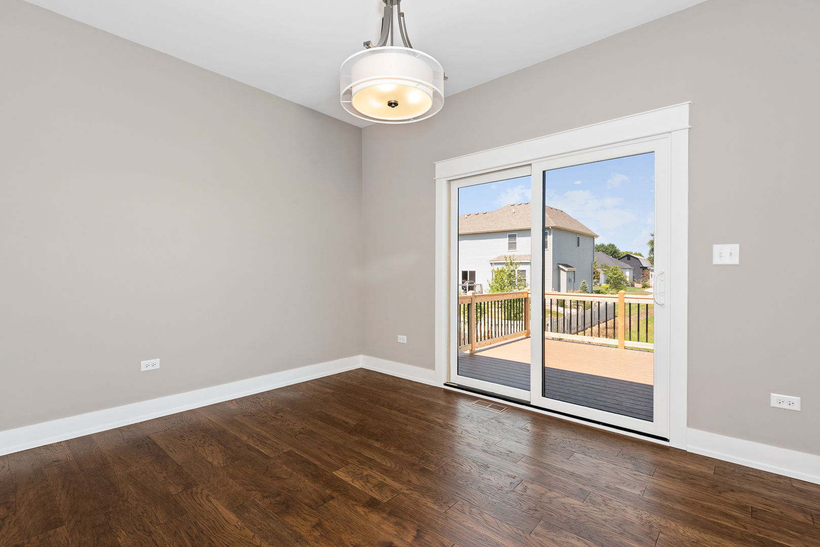 777 Dartmouth Lane, Oswego, IL 60543