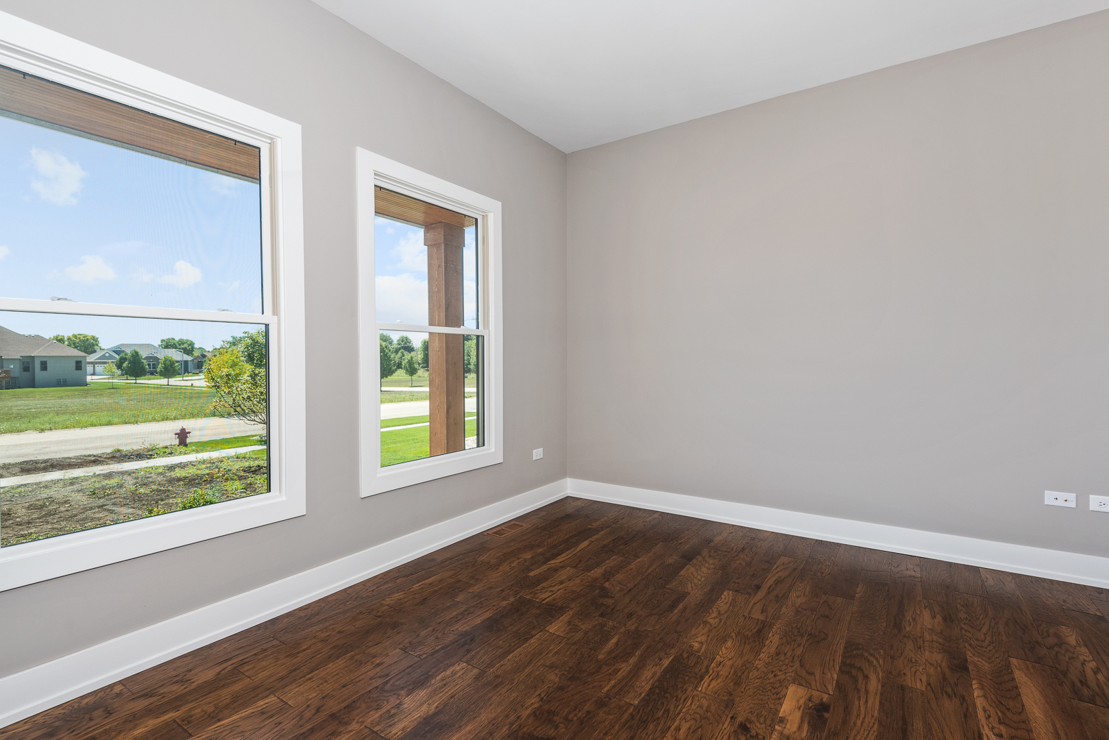 777 Dartmouth Lane, Oswego, IL 60543