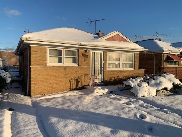 12613 S Marshfield Avenue, Calumet Park, IL 60827