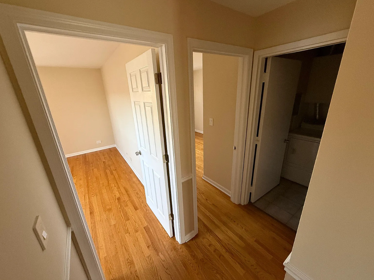 2950 NORTHAMPTON Drive #B1, Rolling Meadows, IL 60008