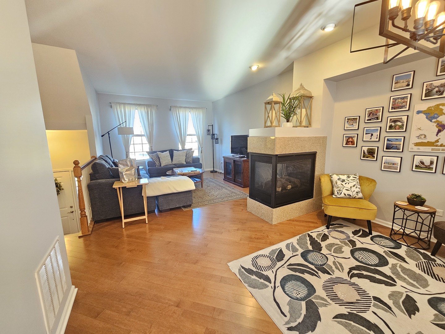 2809 Blakely Lane, Naperville, IL 60540