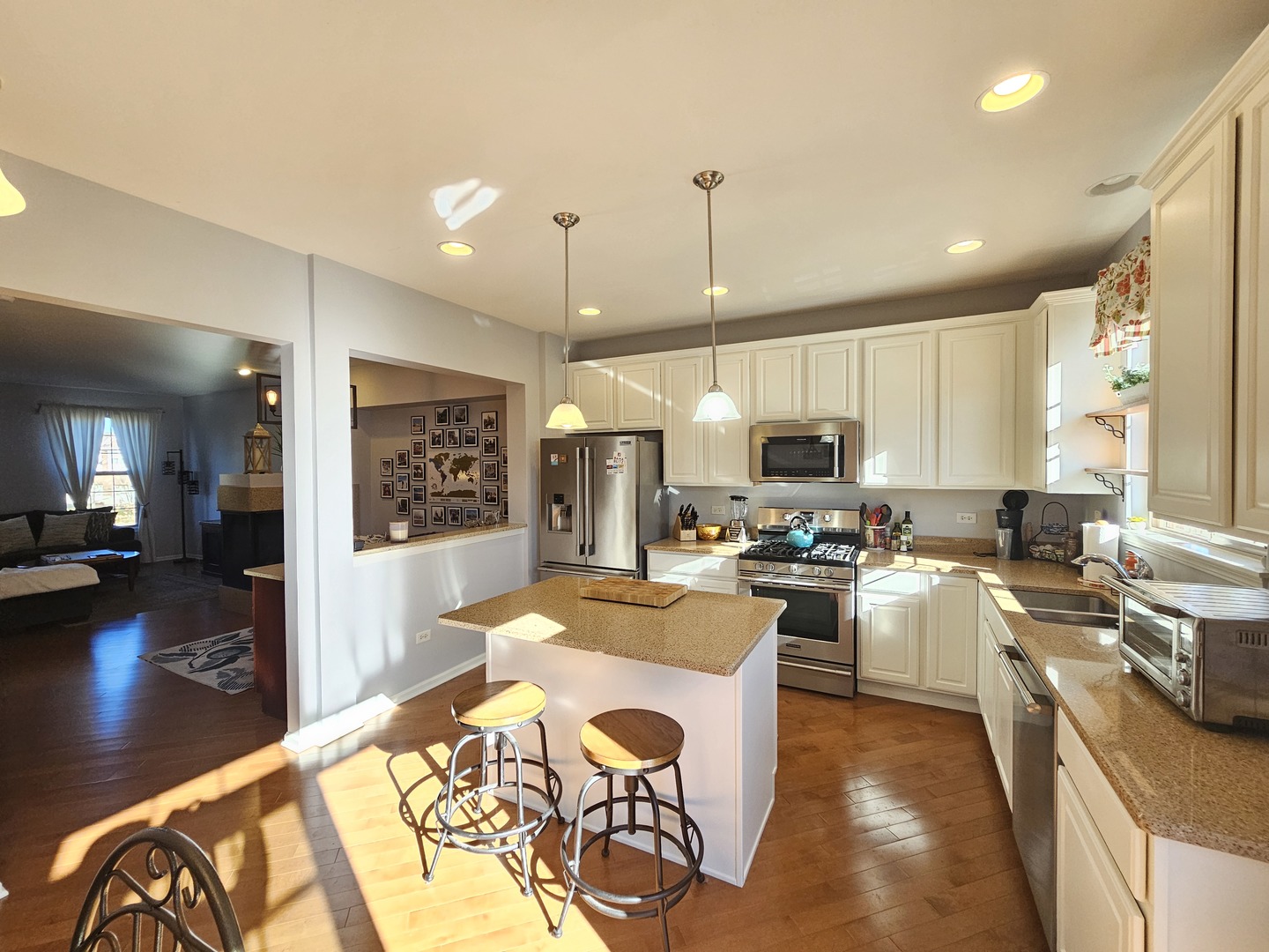 2809 Blakely Lane, Naperville, IL 60540