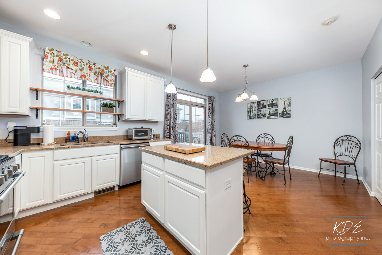 2809 Blakely Lane, Naperville, IL 60540