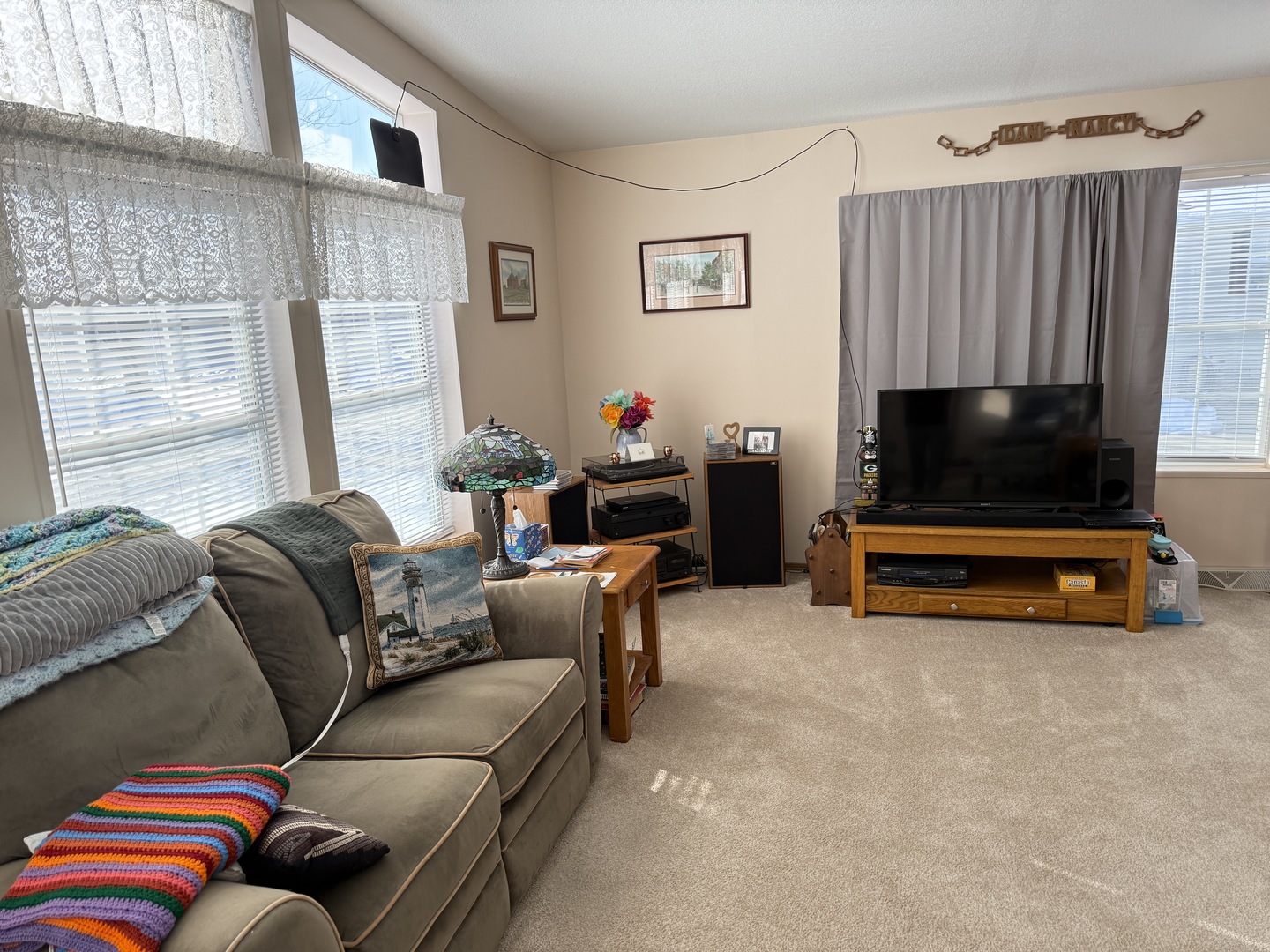 10856 W GATEWAY Drive, Frankfort, IL 60423