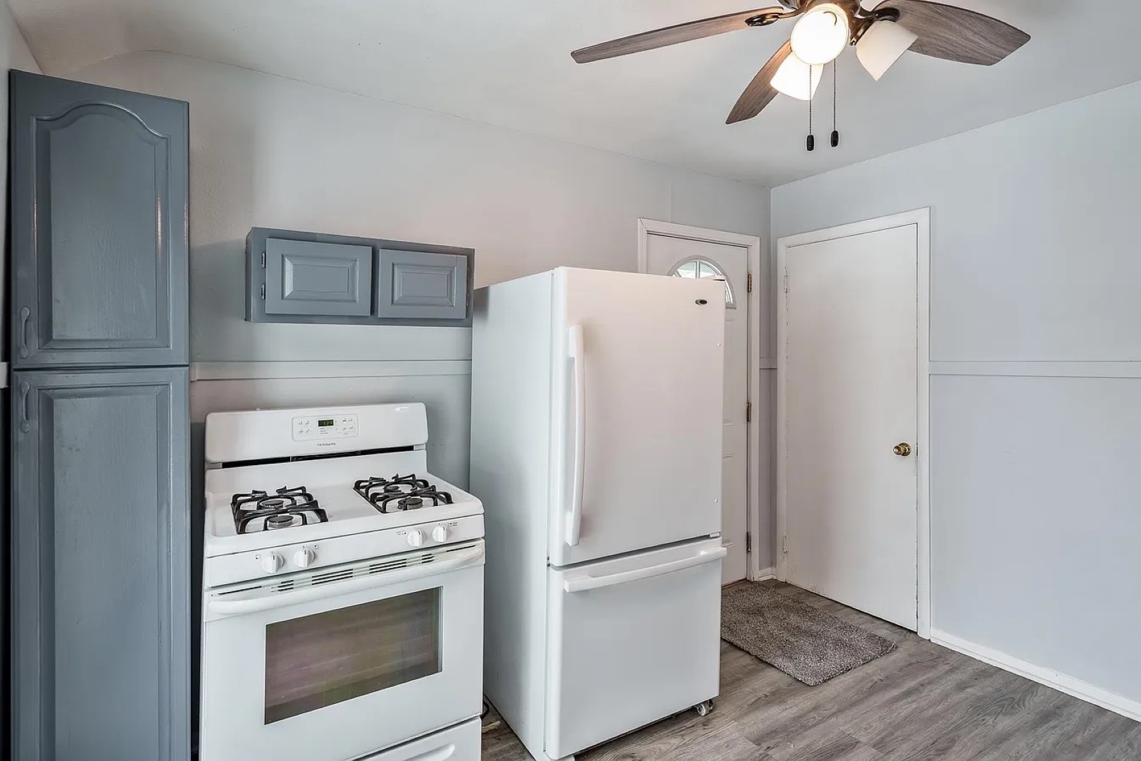 1003 E Hosmer Street, Loves Park, IL 61111