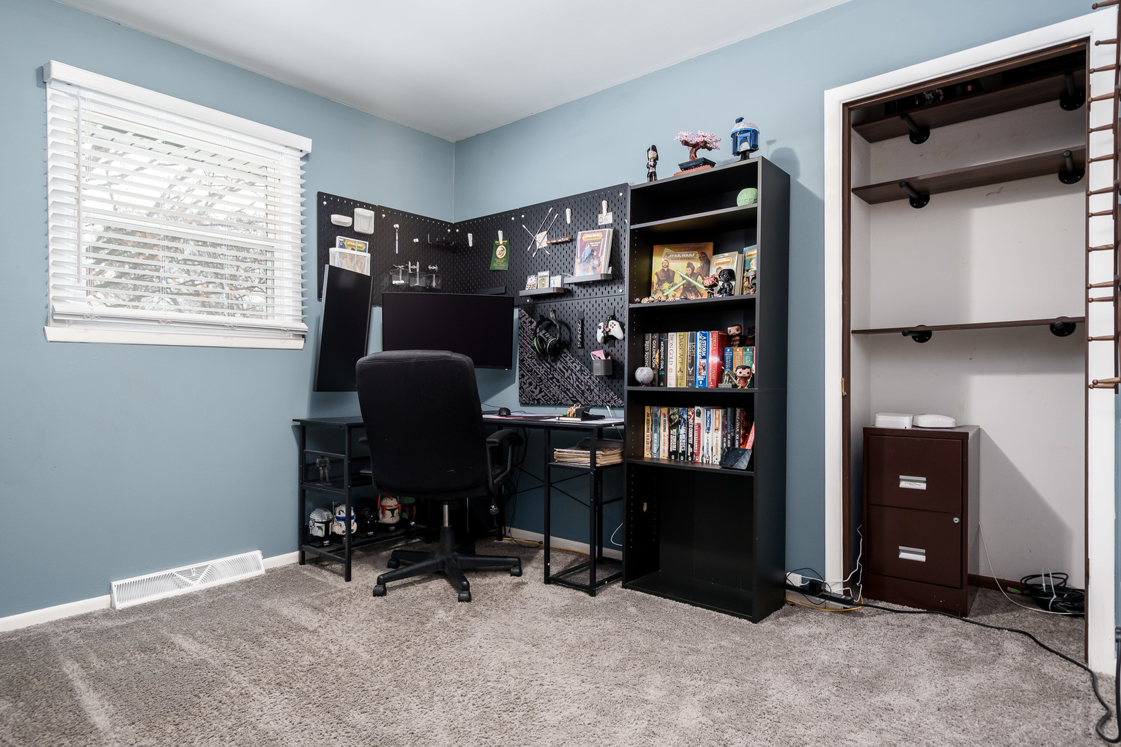 1517 Minns Drive, Machesney Park, IL 61115