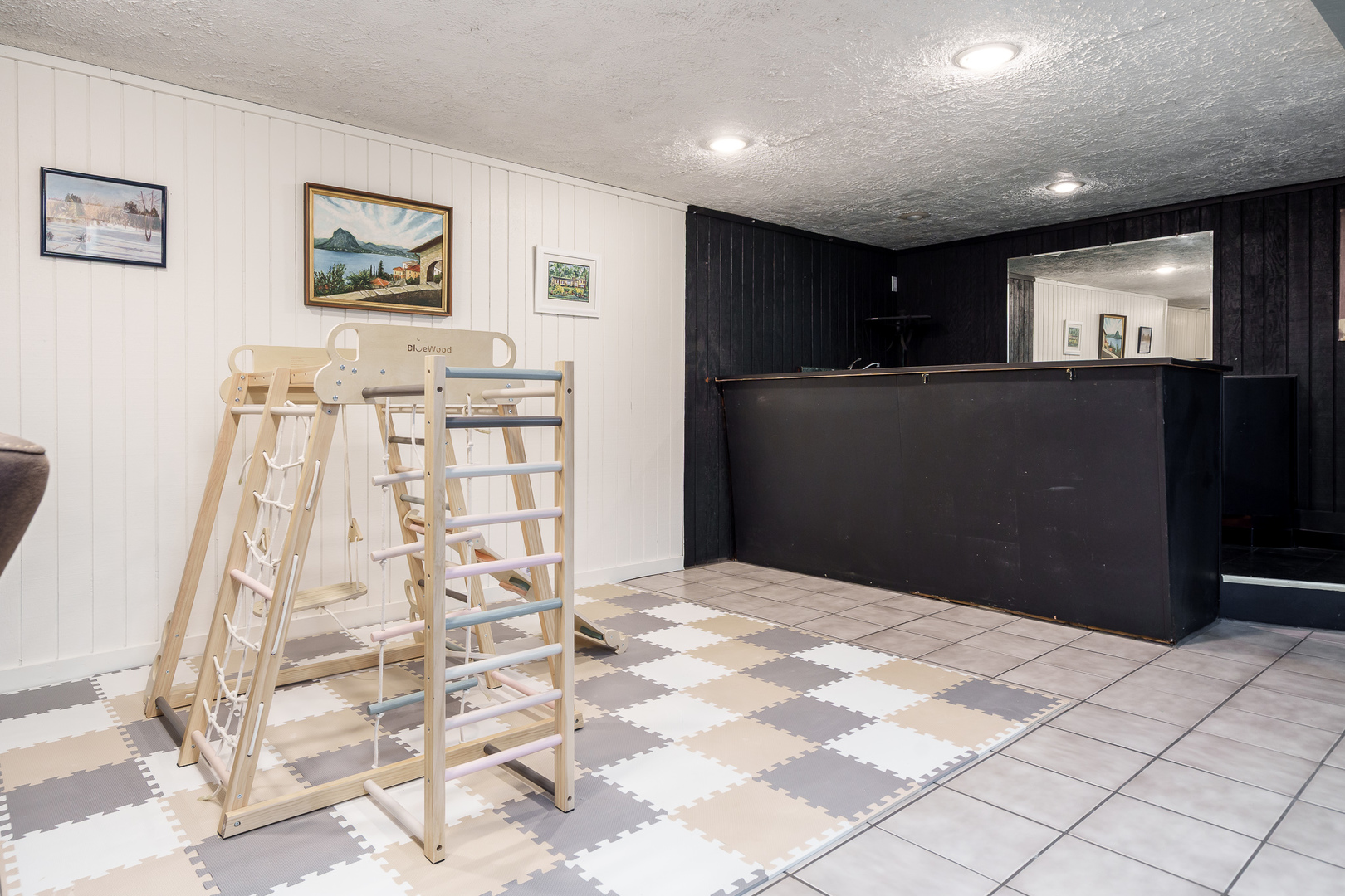 1517 Minns Drive, Machesney Park, IL 61115