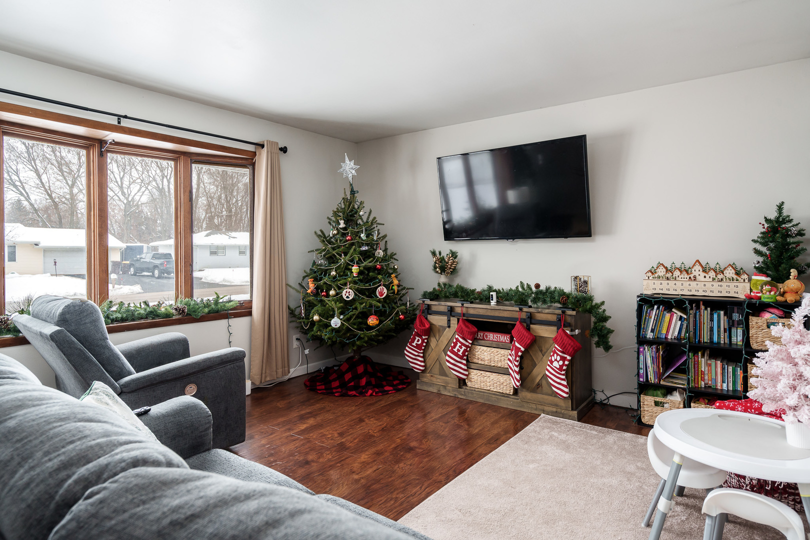 1517 Minns Drive, Machesney Park, IL 61115