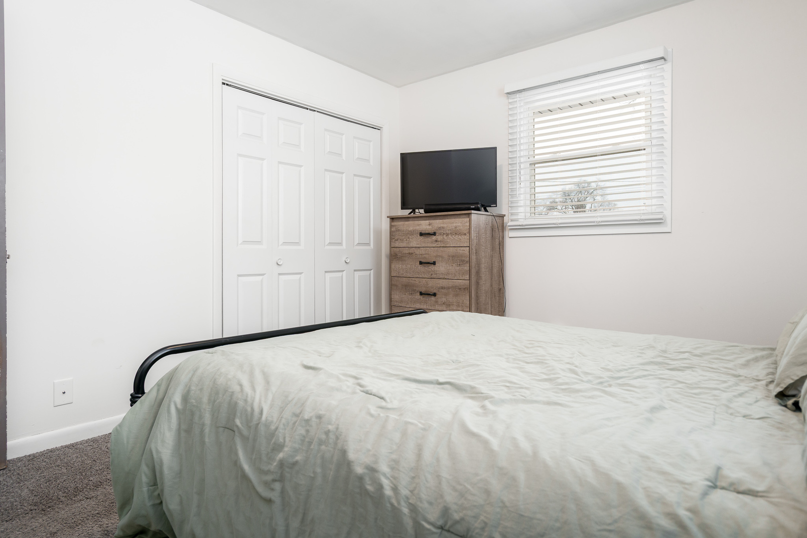 1517 Minns Drive, Machesney Park, IL 61115