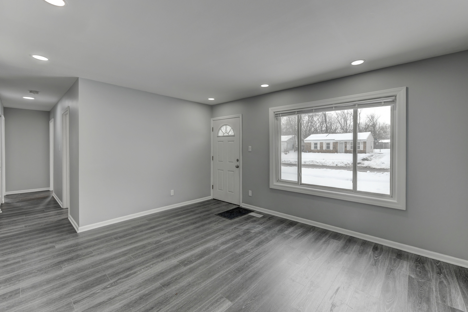 2059 216th Street, Sauk Village, IL 60411