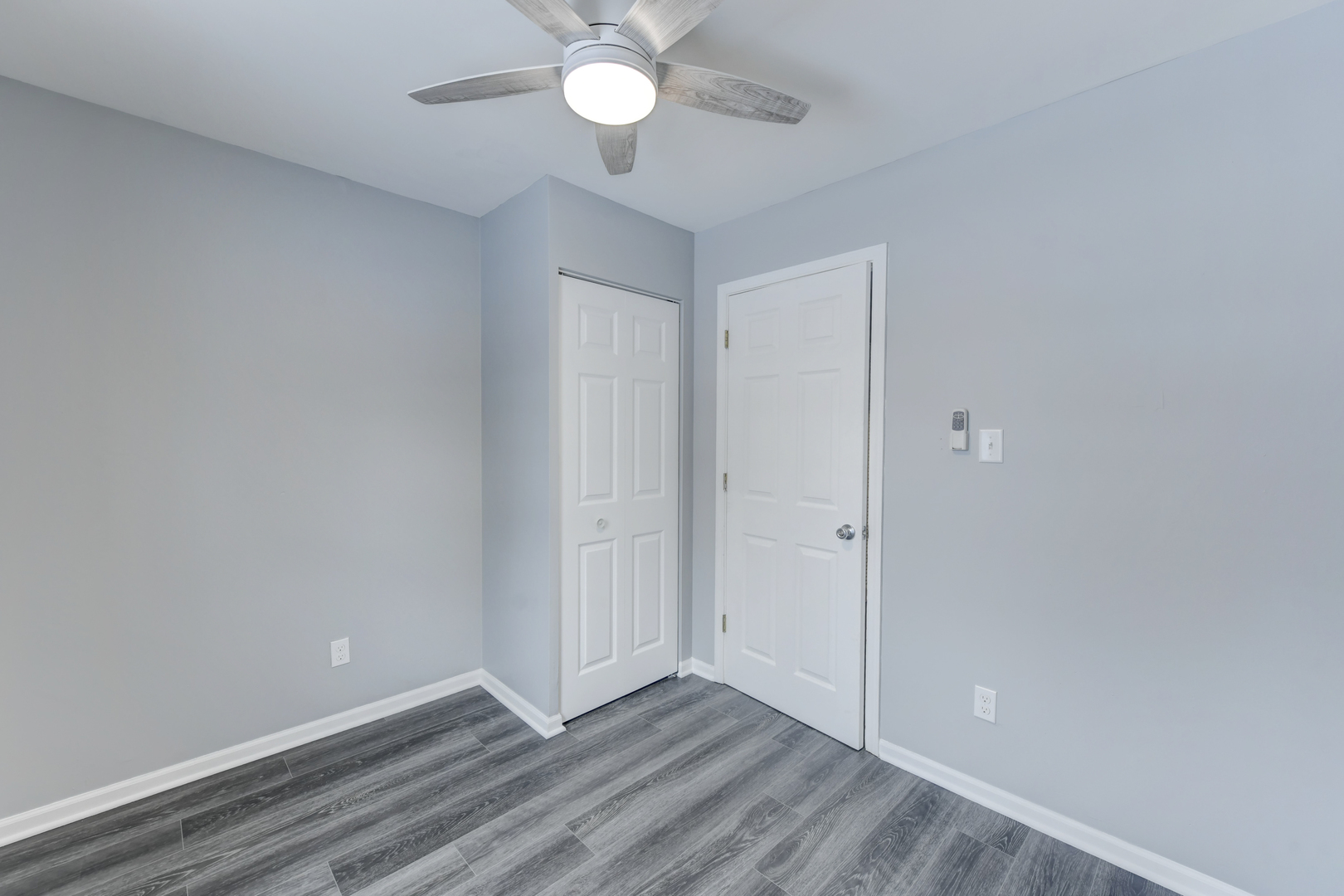 2059 216th Street, Sauk Village, IL 60411