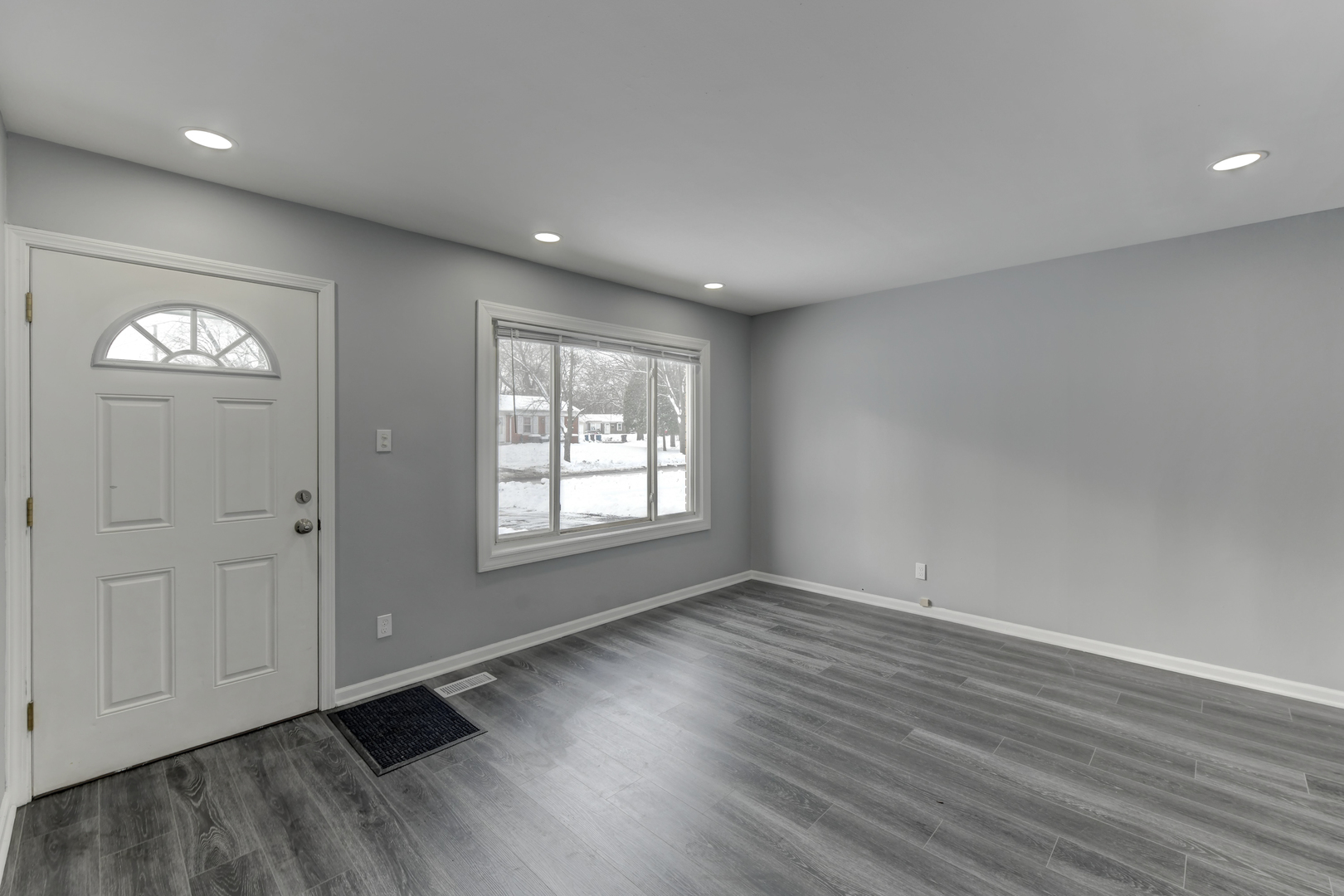 2059 216th Street, Sauk Village, IL 60411