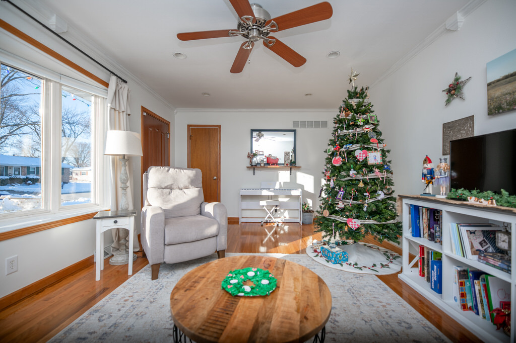 308 Paris Avenue, Morton, IL 61550