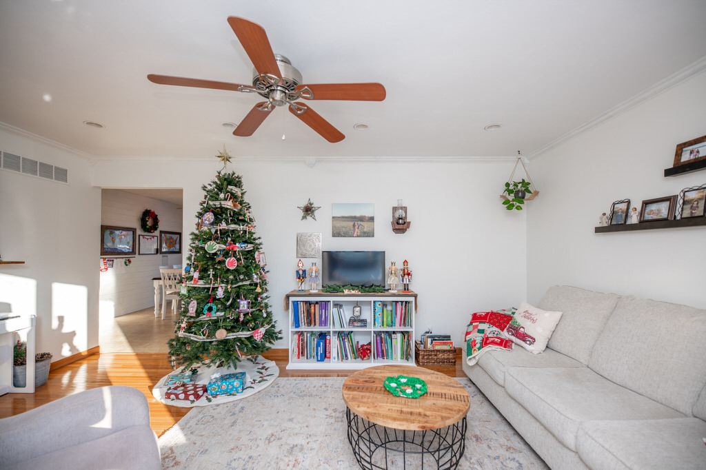 308 Paris Avenue, Morton, IL 61550