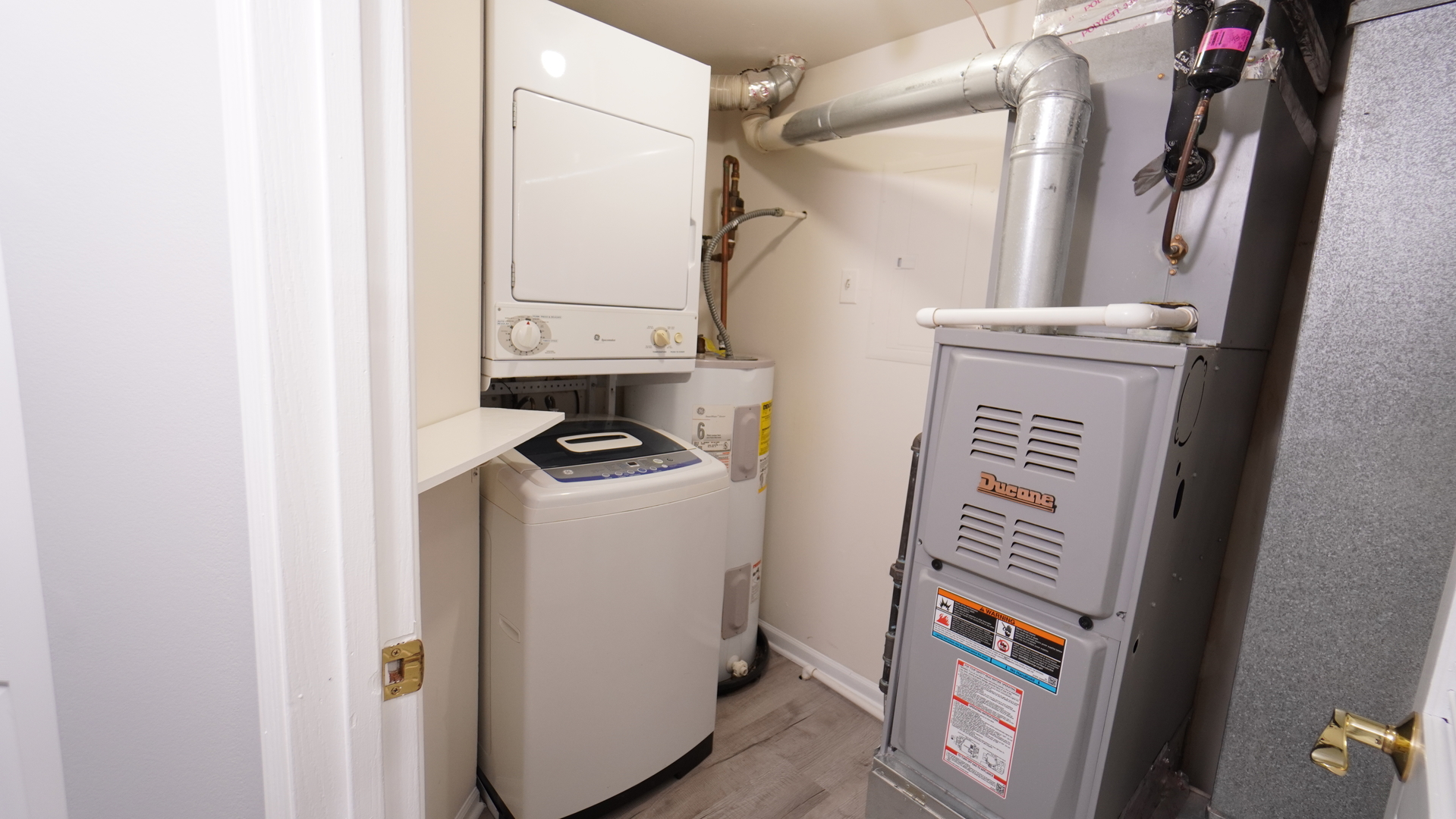 123 Willow Brook Court #3, Schaumburg, IL 60195