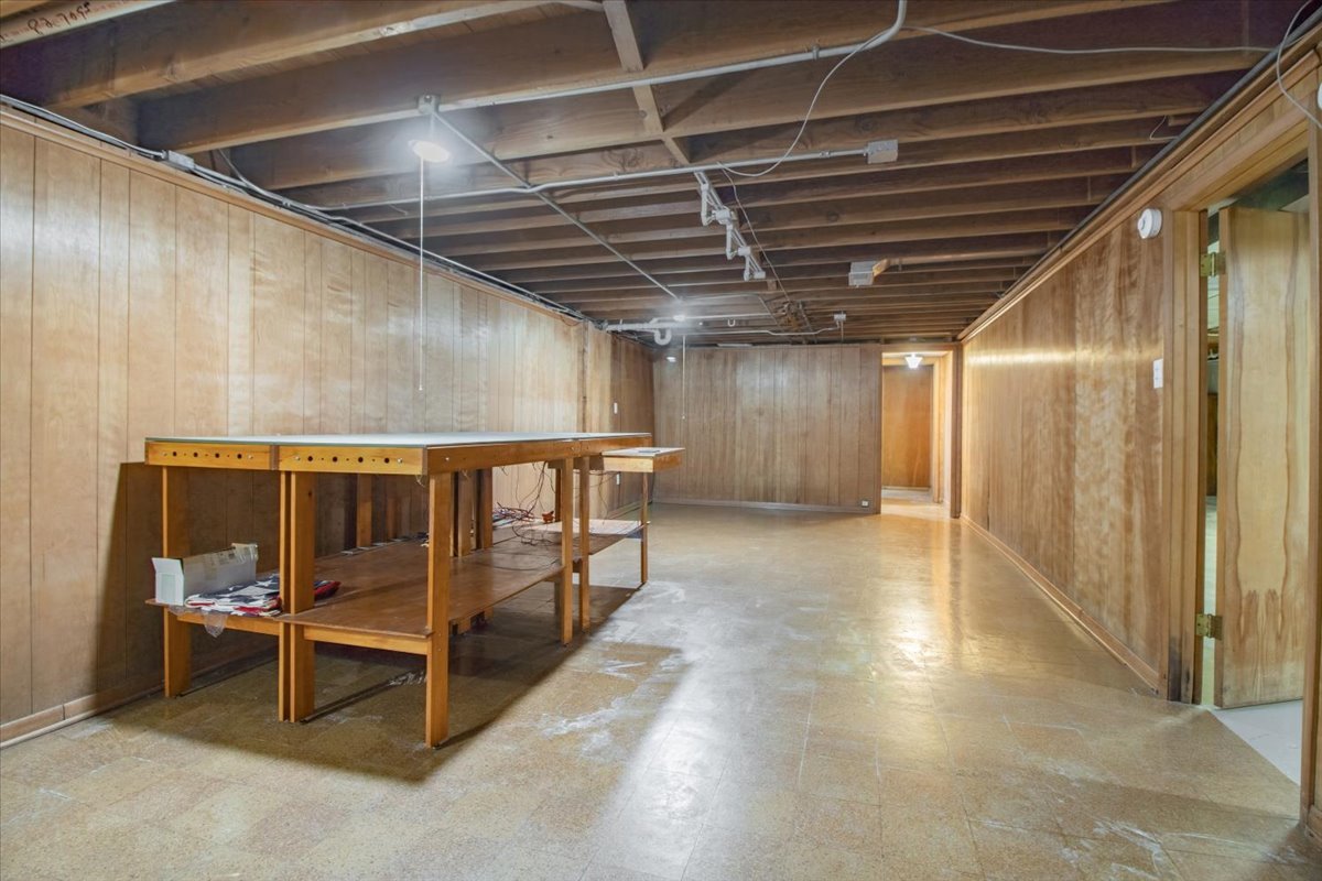 1621 Mayfield Avenue, Joliet, IL 60435