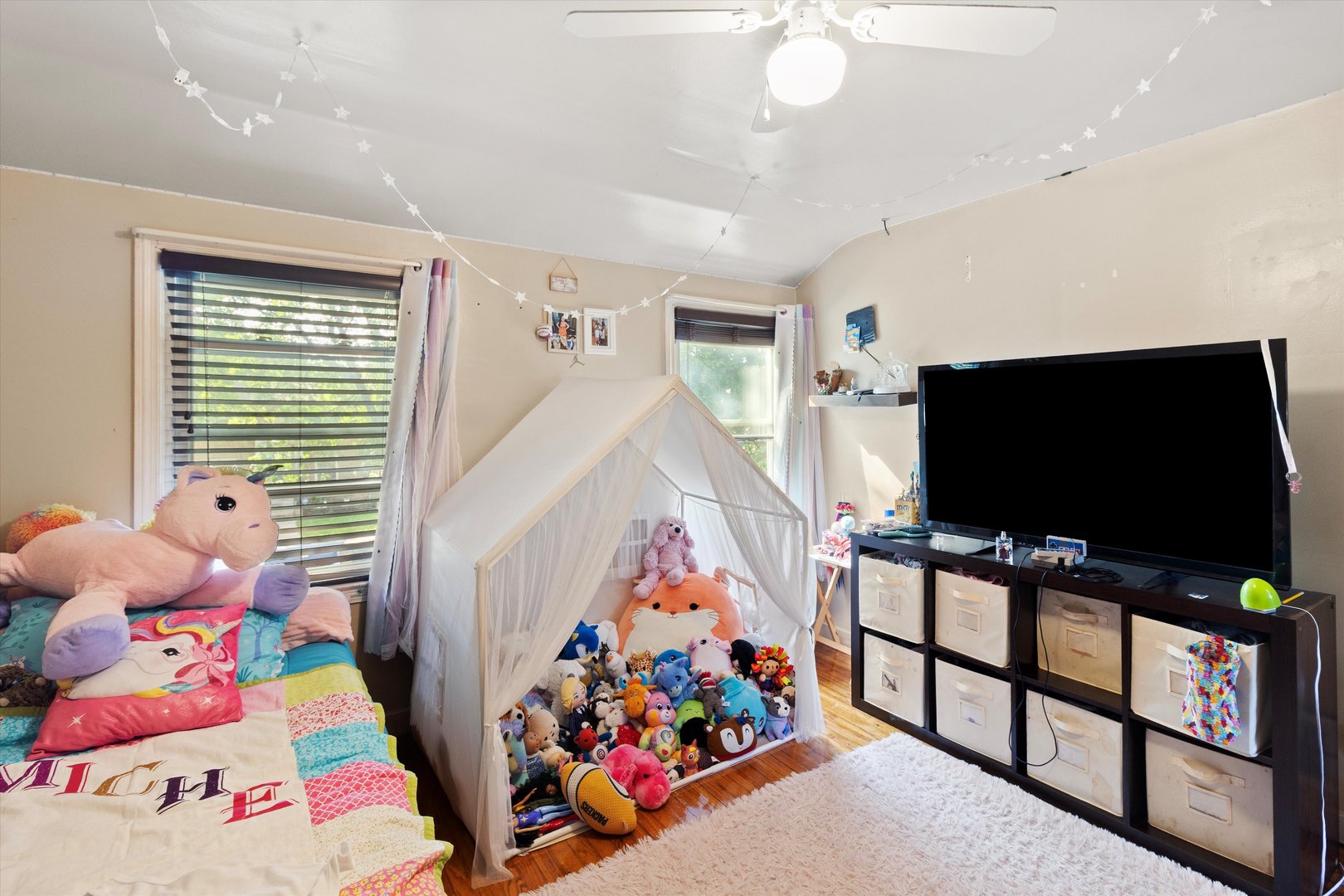 3733 S 57th Avenue, Cicero, IL 60804