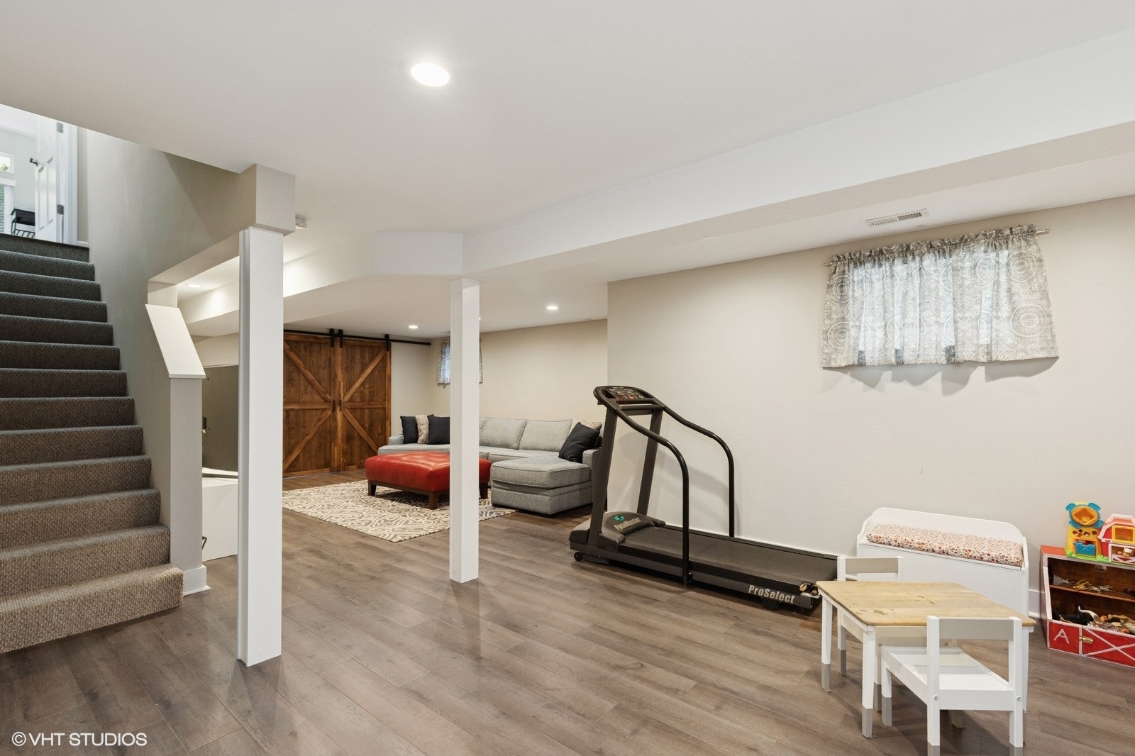 1603 Napa Drive, Gurnee, IL 60031