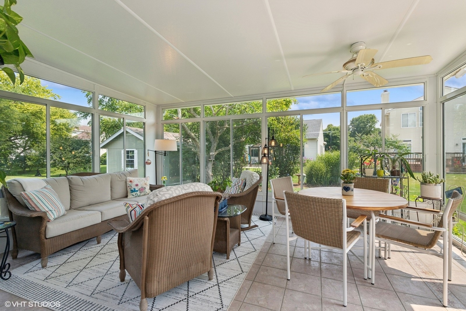 1603 Napa Drive, Gurnee, IL 60031