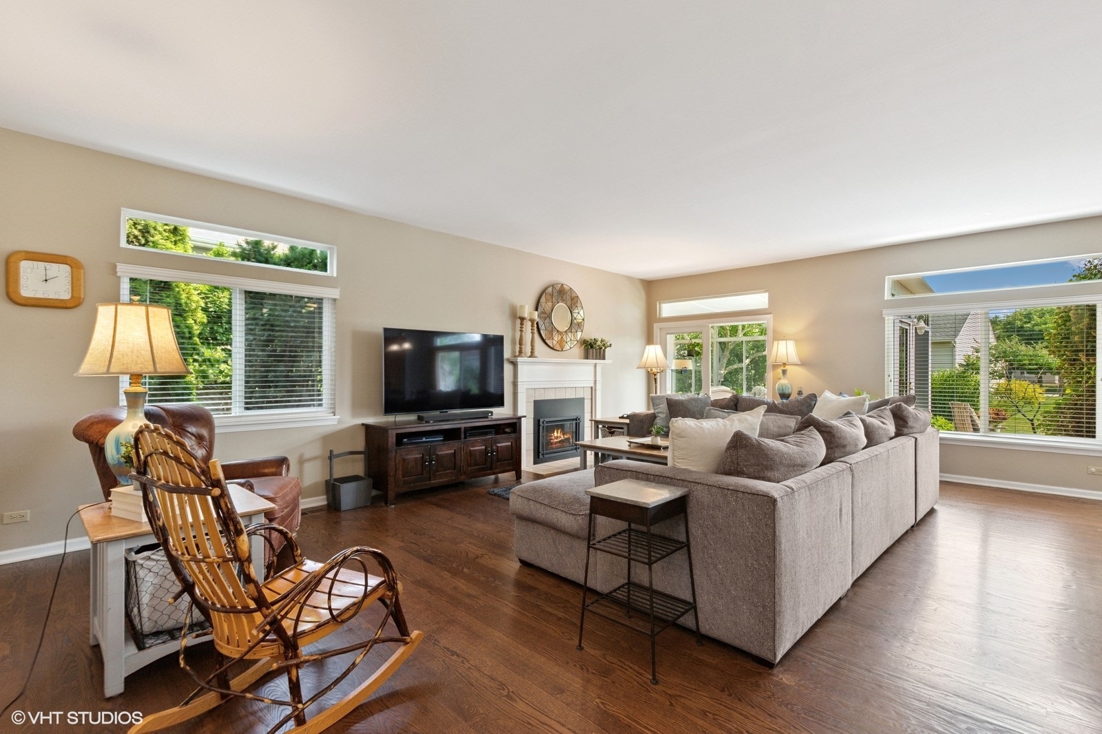 1603 Napa Drive, Gurnee, IL 60031