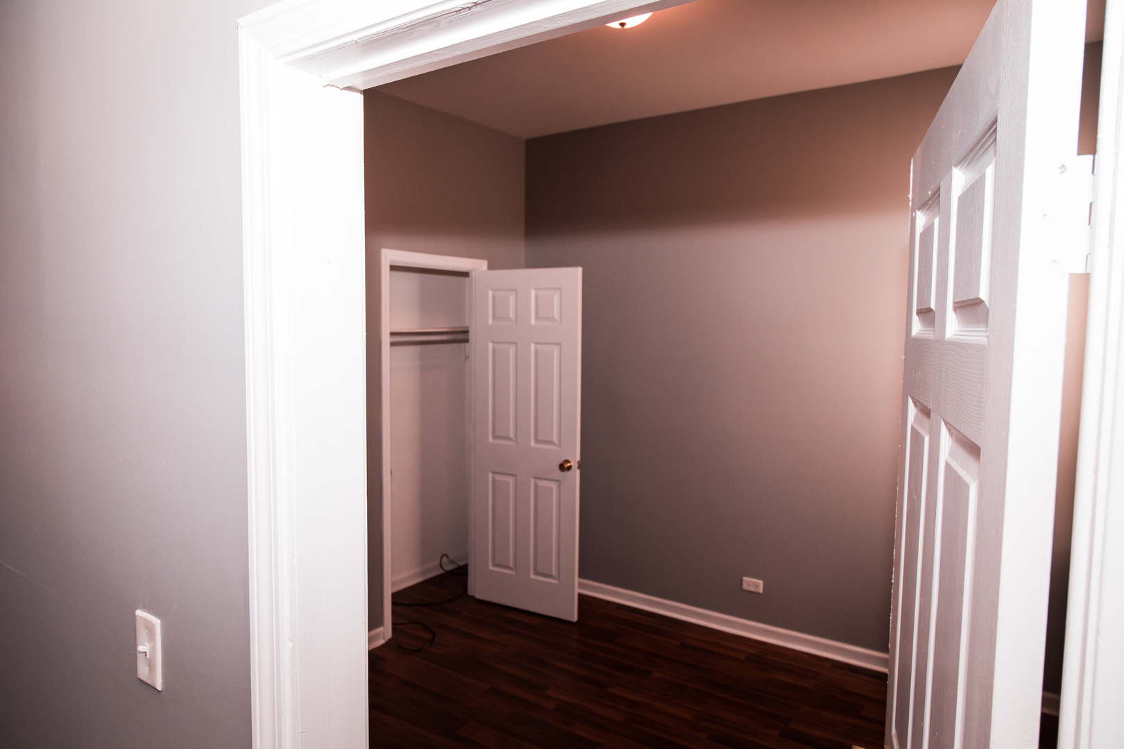 9017 S Exchange Avenue, Chicago, IL 60617