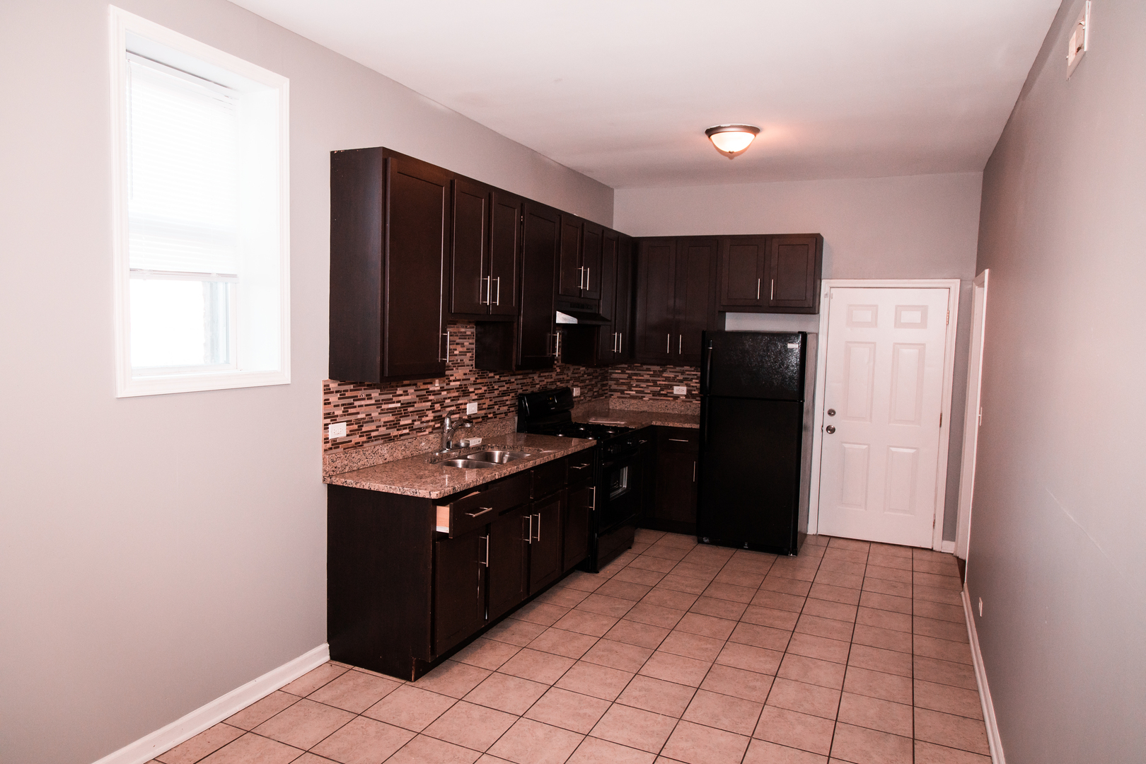 9017 S Exchange Avenue, Chicago, IL 60617