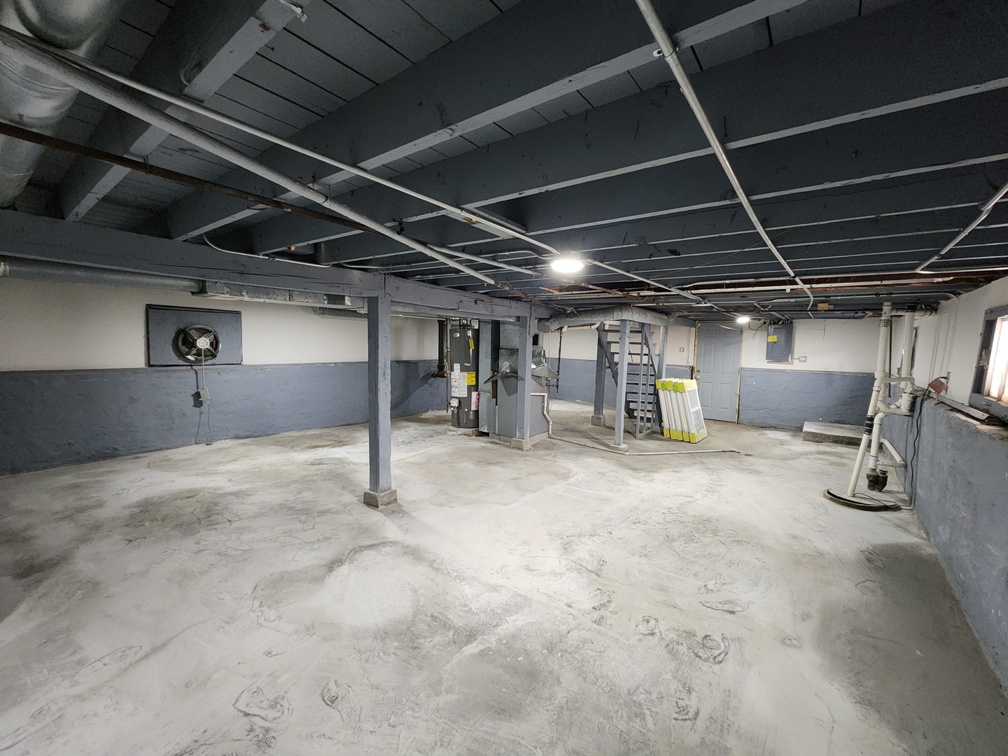 12416 S Carpenter Street, Calumet Park, IL 60827