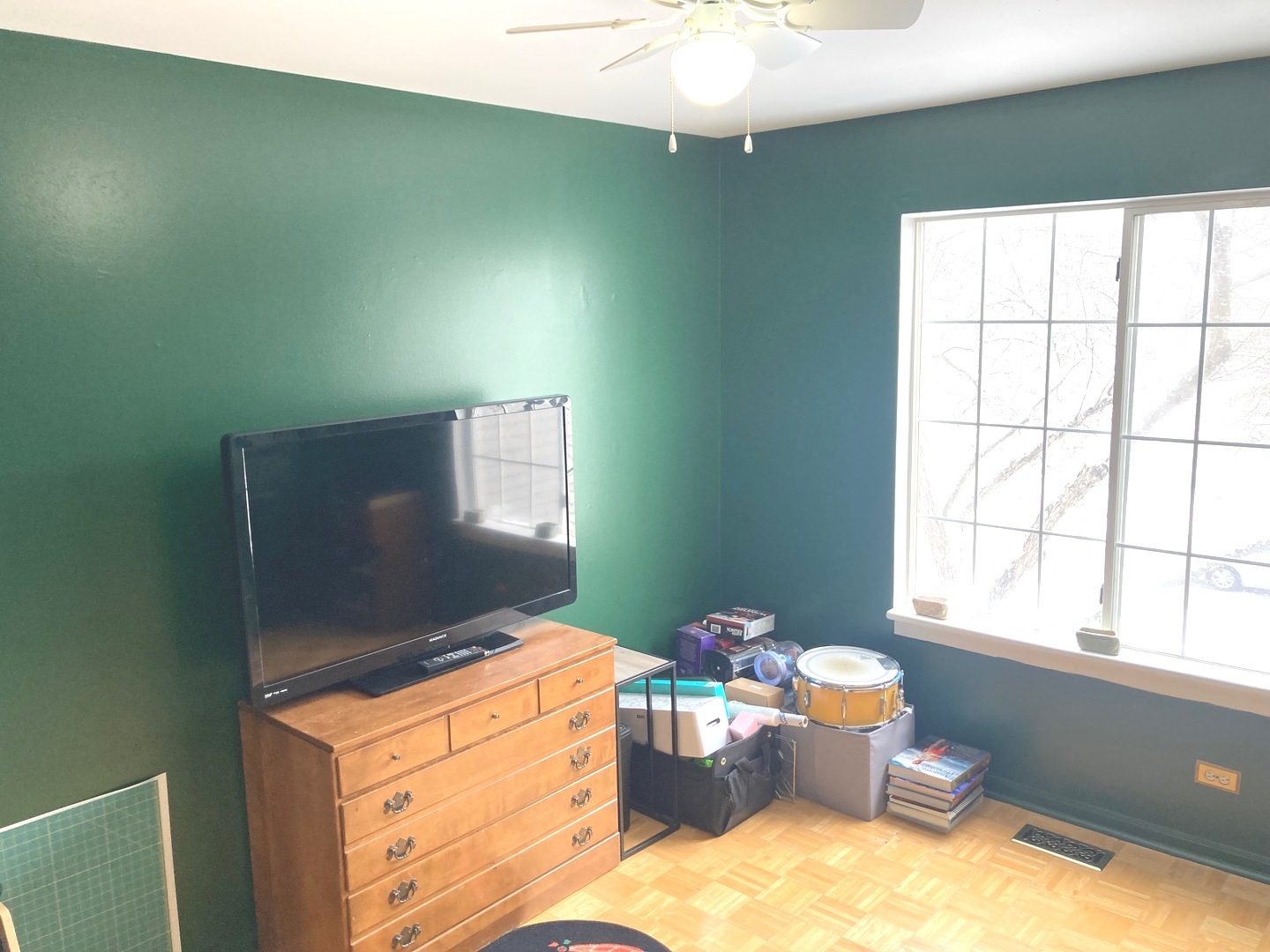 522 Lowell Drive, South Elgin, IL 60177