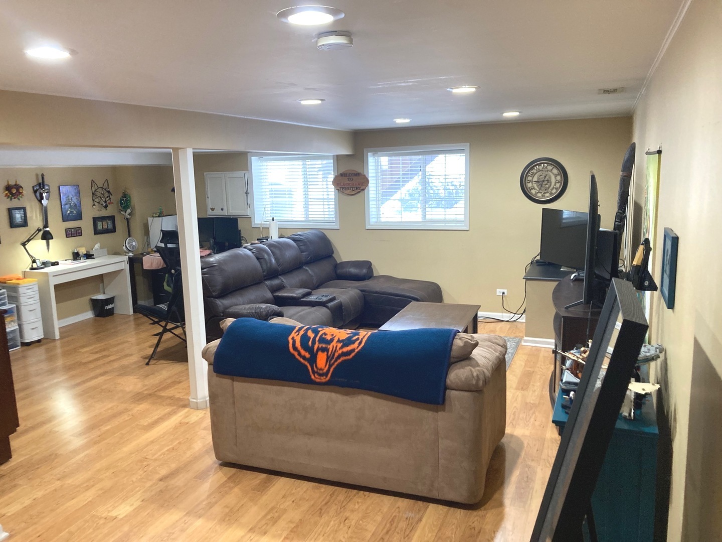 522 Lowell Drive, South Elgin, IL 60177