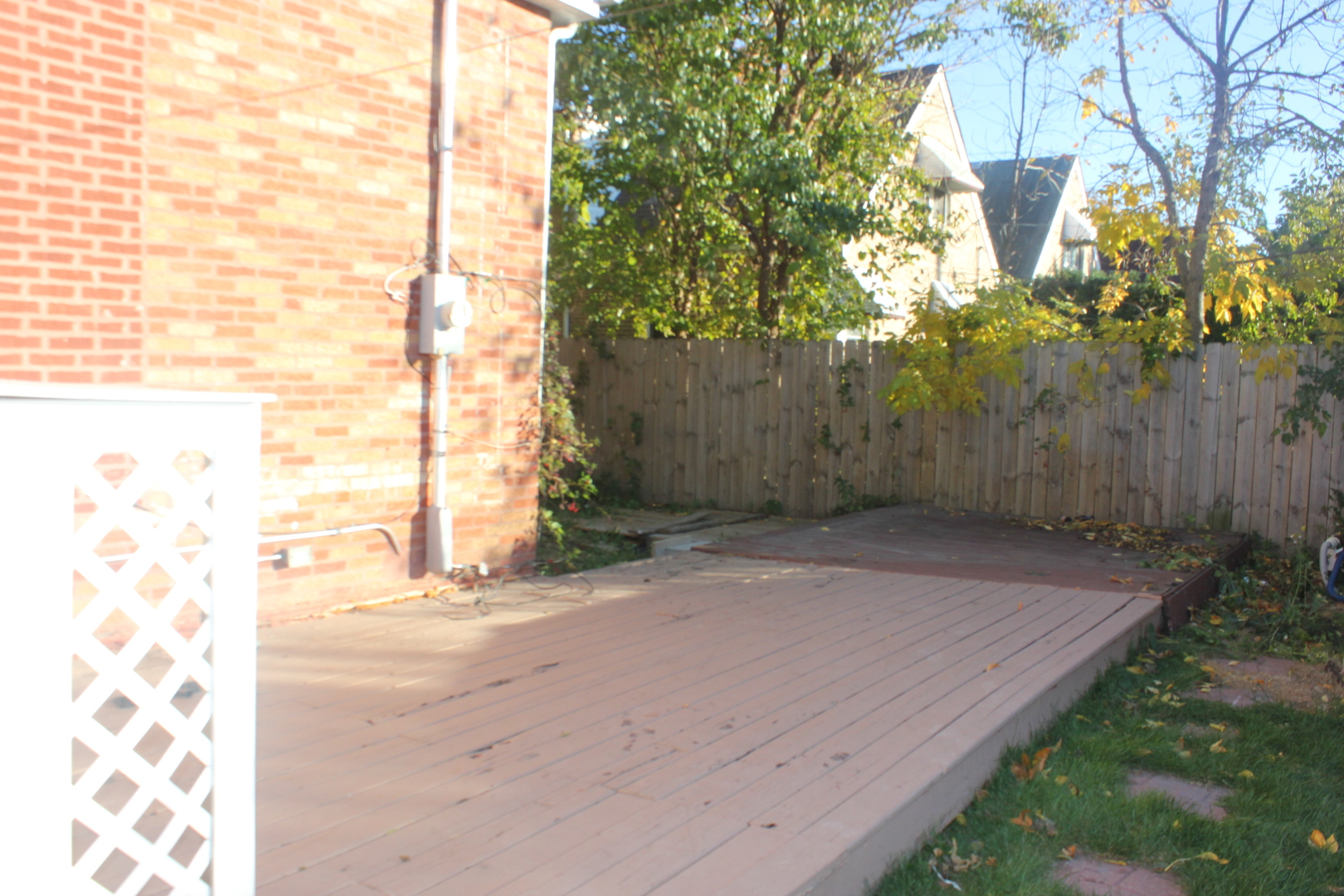 10200 S Rhodes Avenue, Chicago, IL 60628