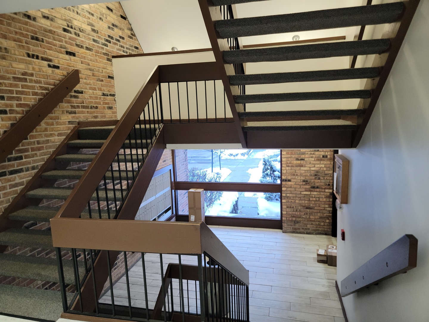 1810 Hemlock Place #209, Schaumburg, IL 60173