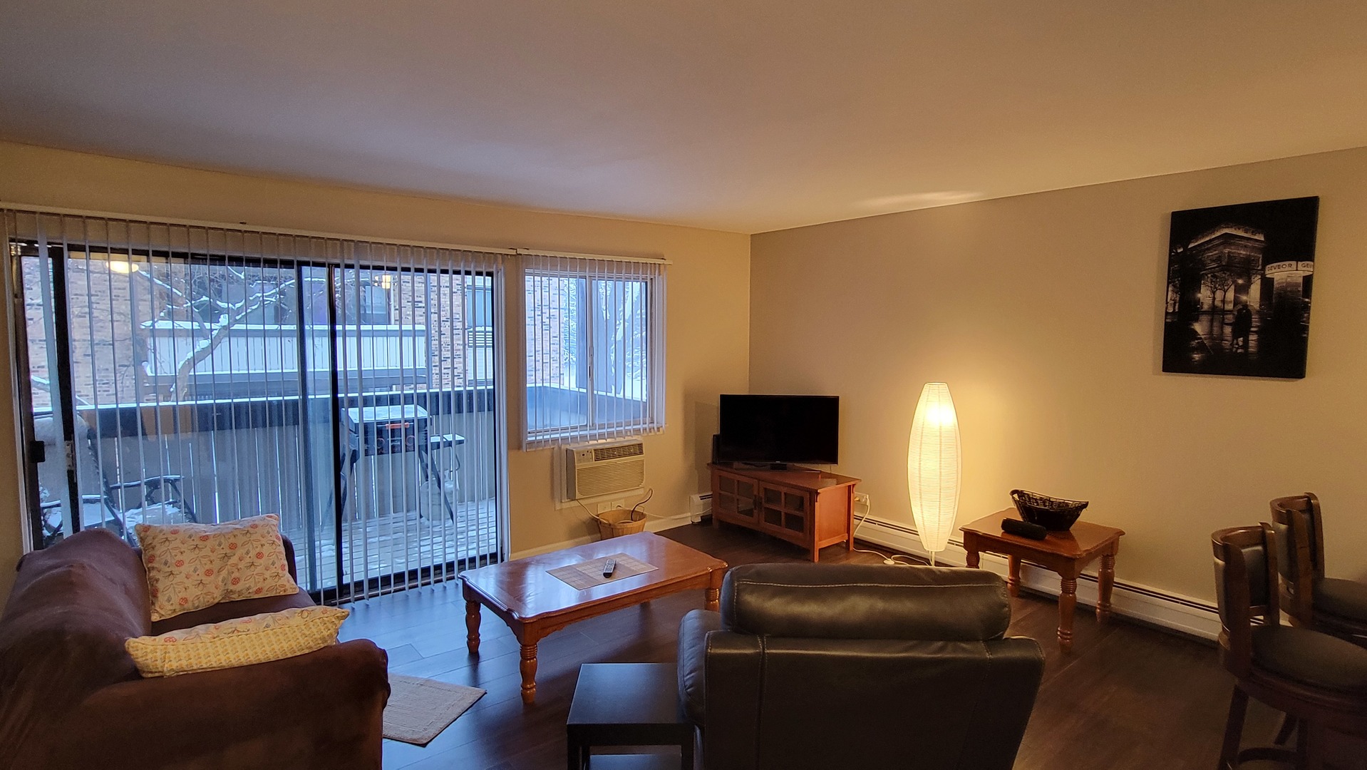 1810 Hemlock Place #209, Schaumburg, IL 60173