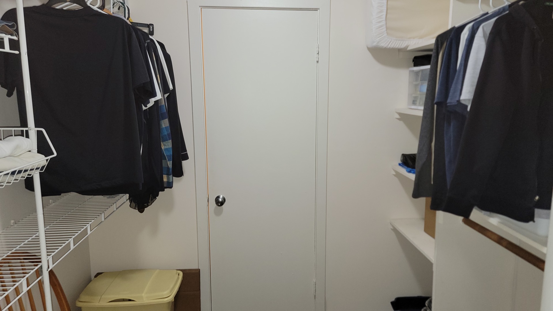 1810 Hemlock Place #209, Schaumburg, IL 60173