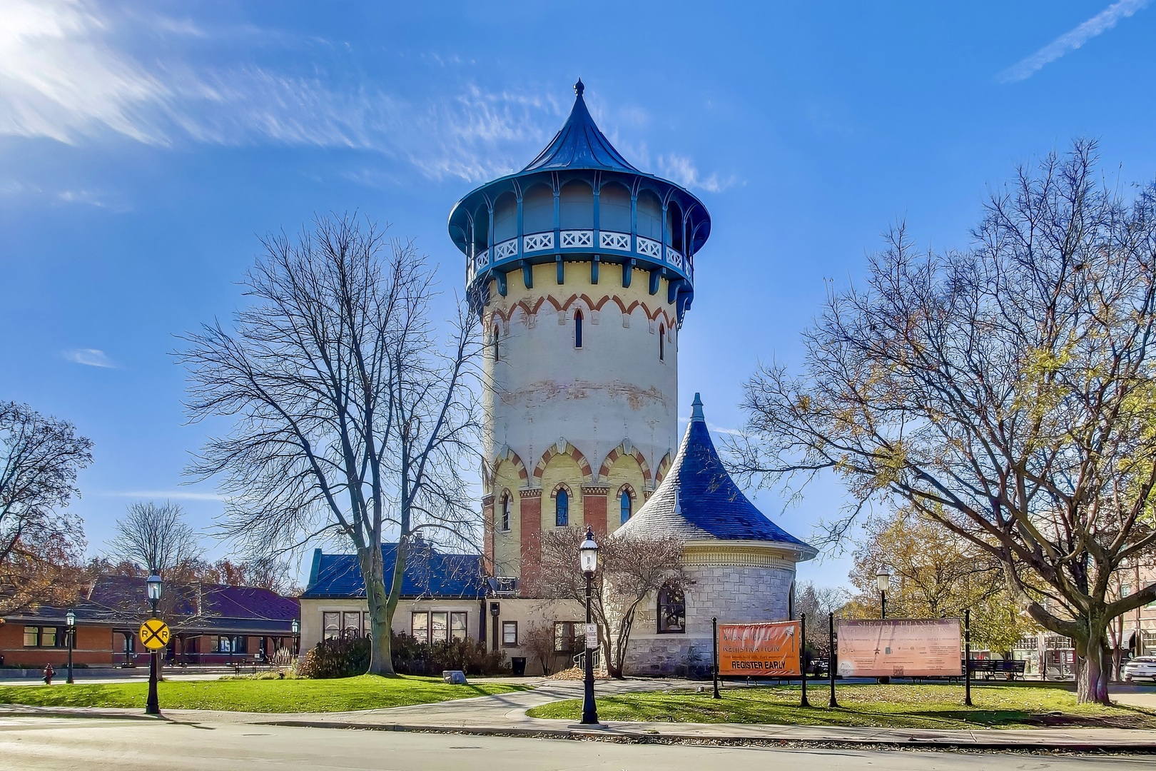 10 E Burlington Street #2C, Riverside, IL 60546