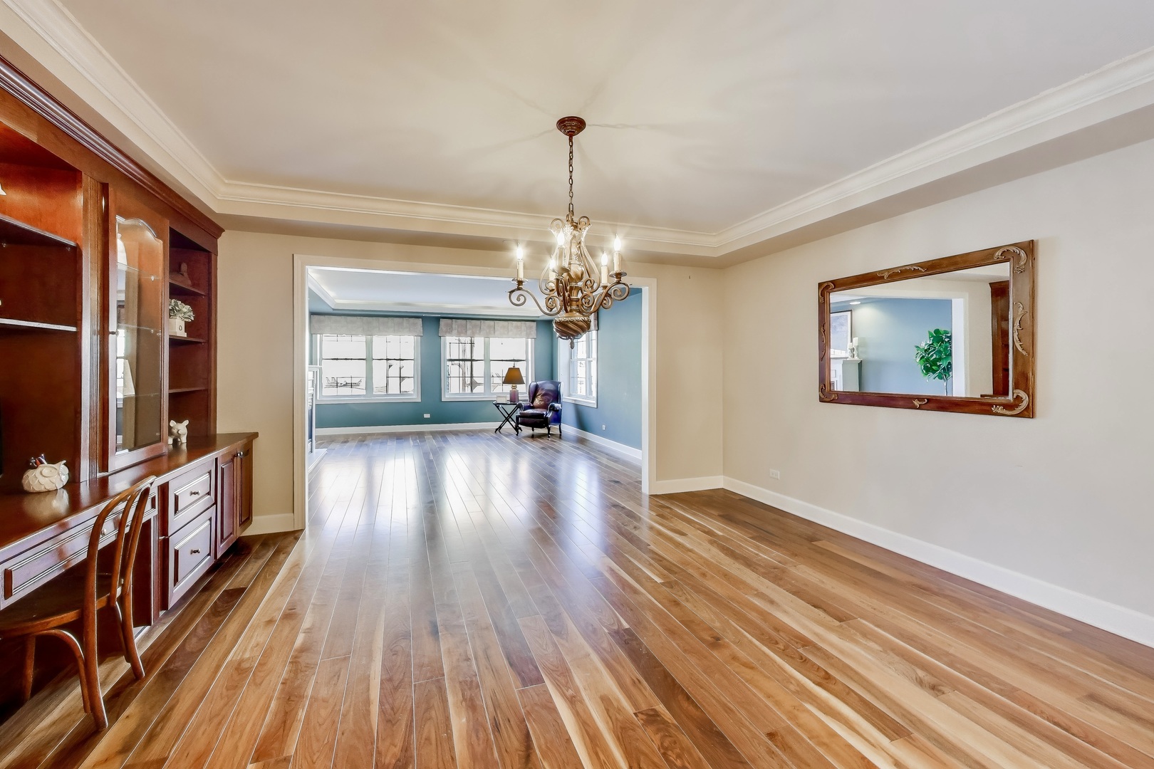 10 E Burlington Street #2C, Riverside, IL 60546