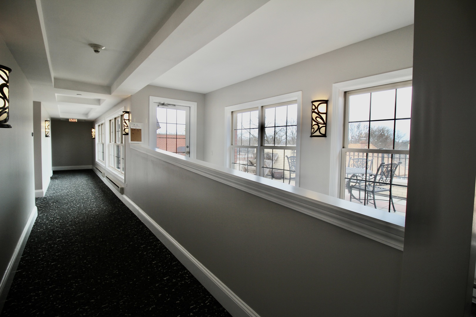 10 E Burlington Street #2C, Riverside, IL 60546