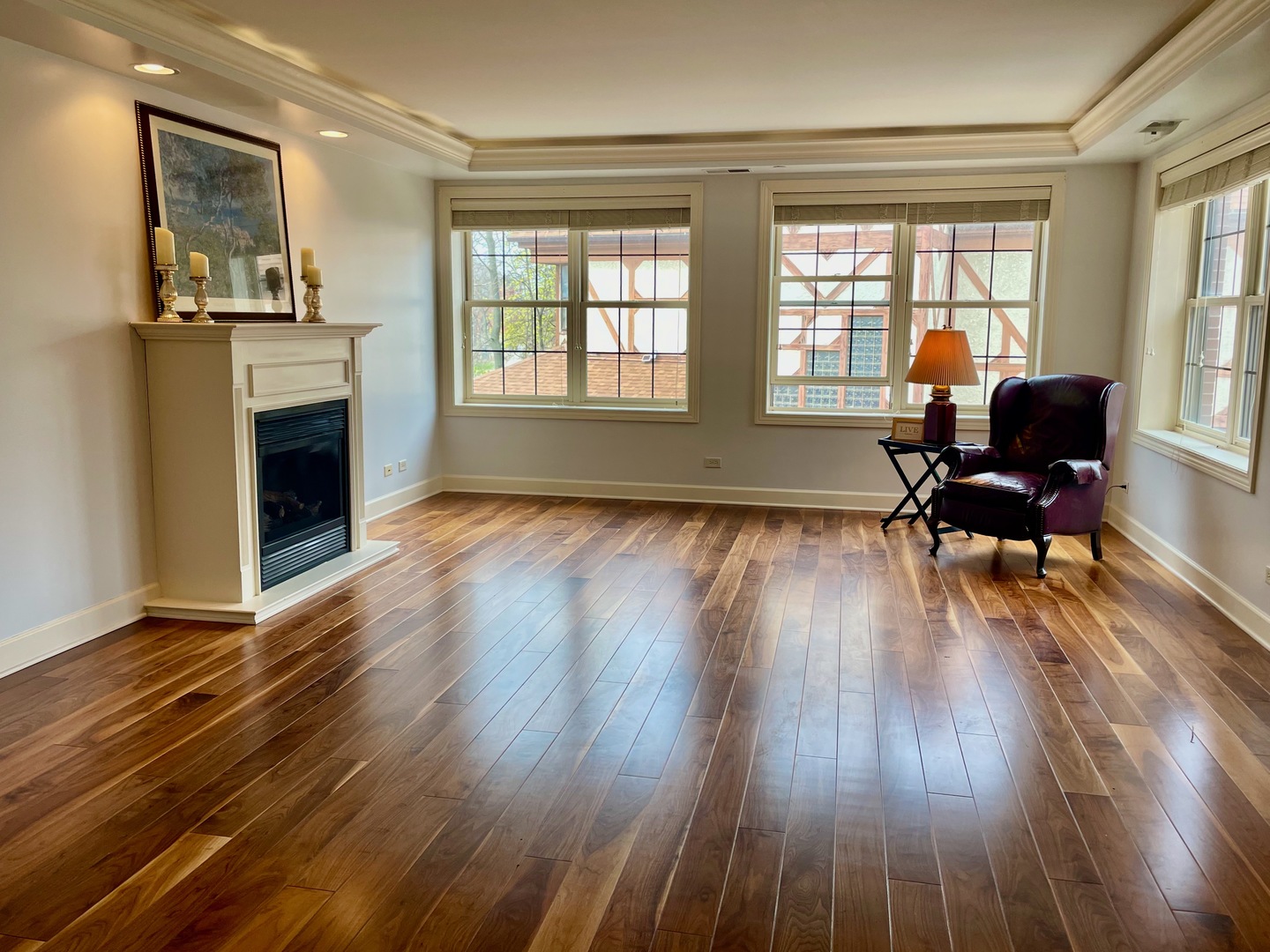 10 E Burlington Street #2C, Riverside, IL 60546