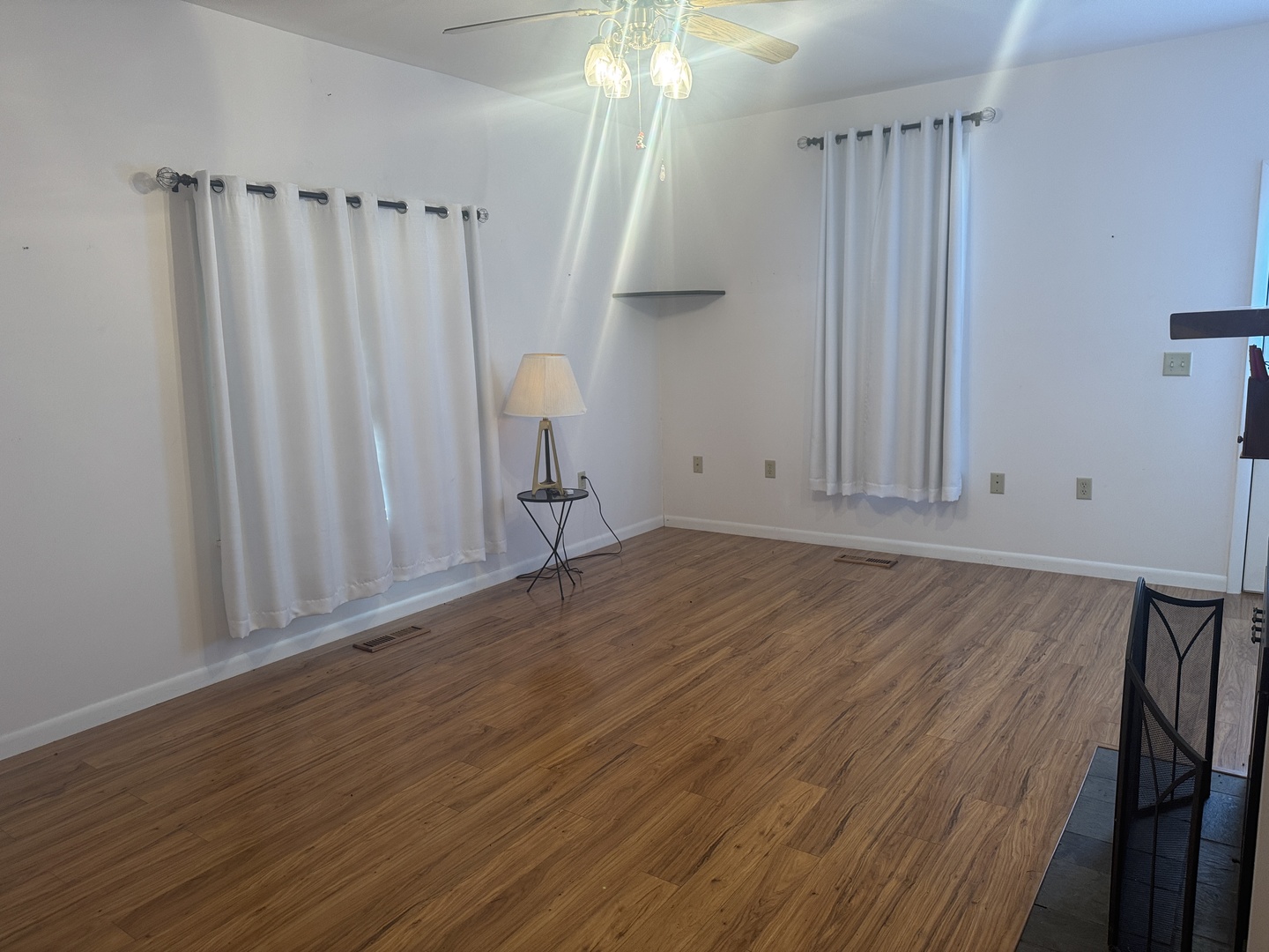 602 E Webster Street, Clinton, IL 61727