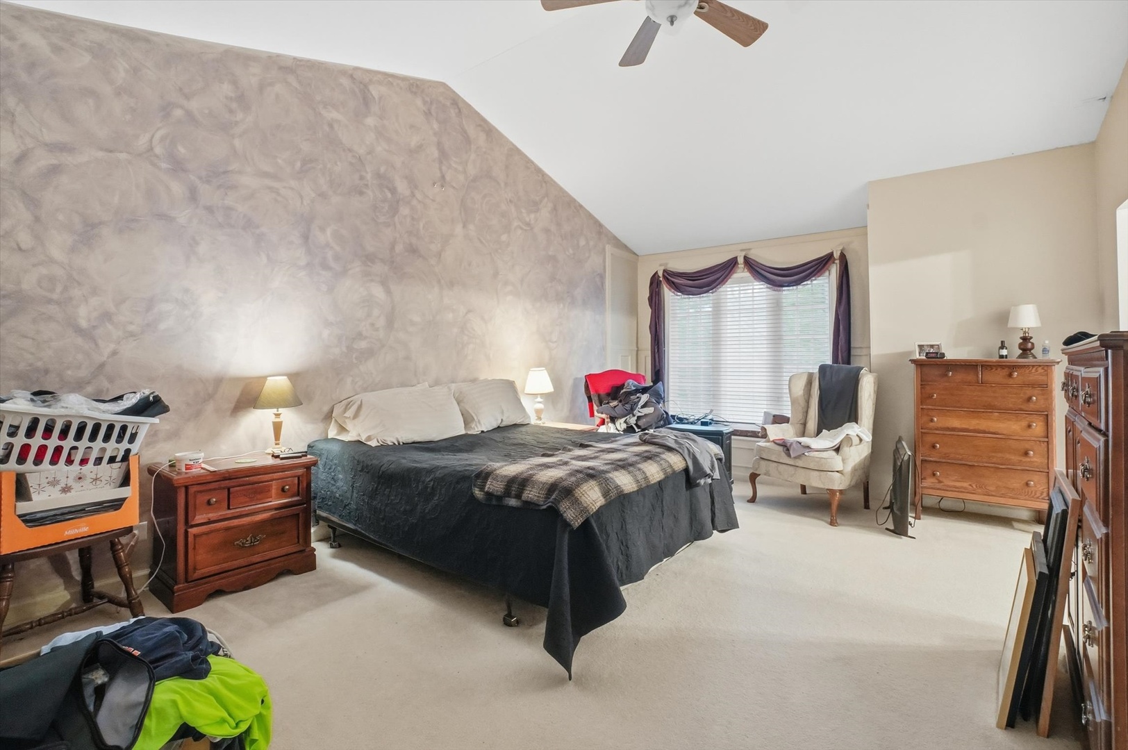 821 Killarney Pass Circle, Mundelein, IL 60060