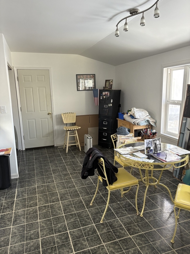 104 Thorobred Lane, Sleepy Hollow, IL 60118