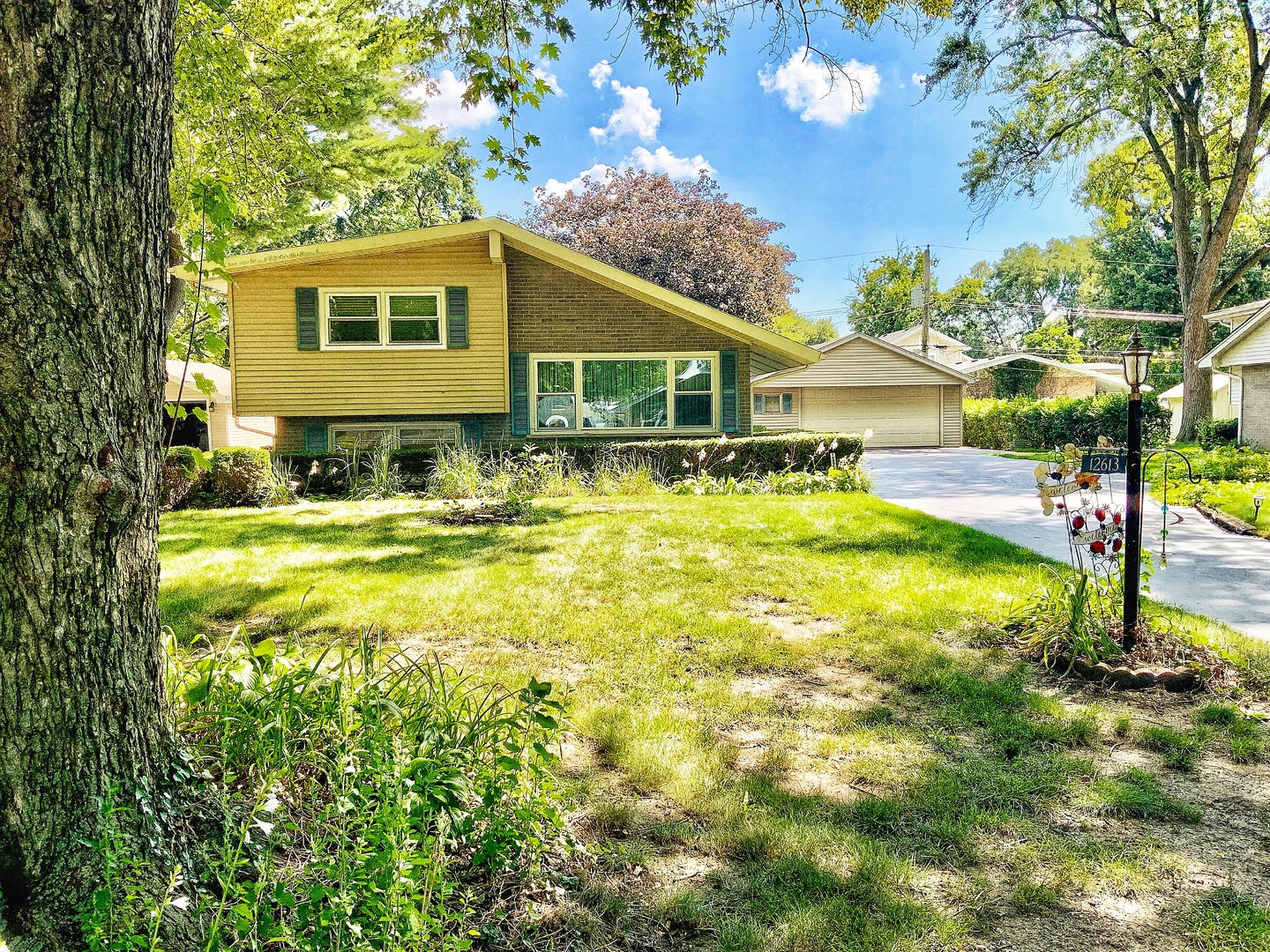 12613 S Parkside Avenue, Palos Heights, IL 60463