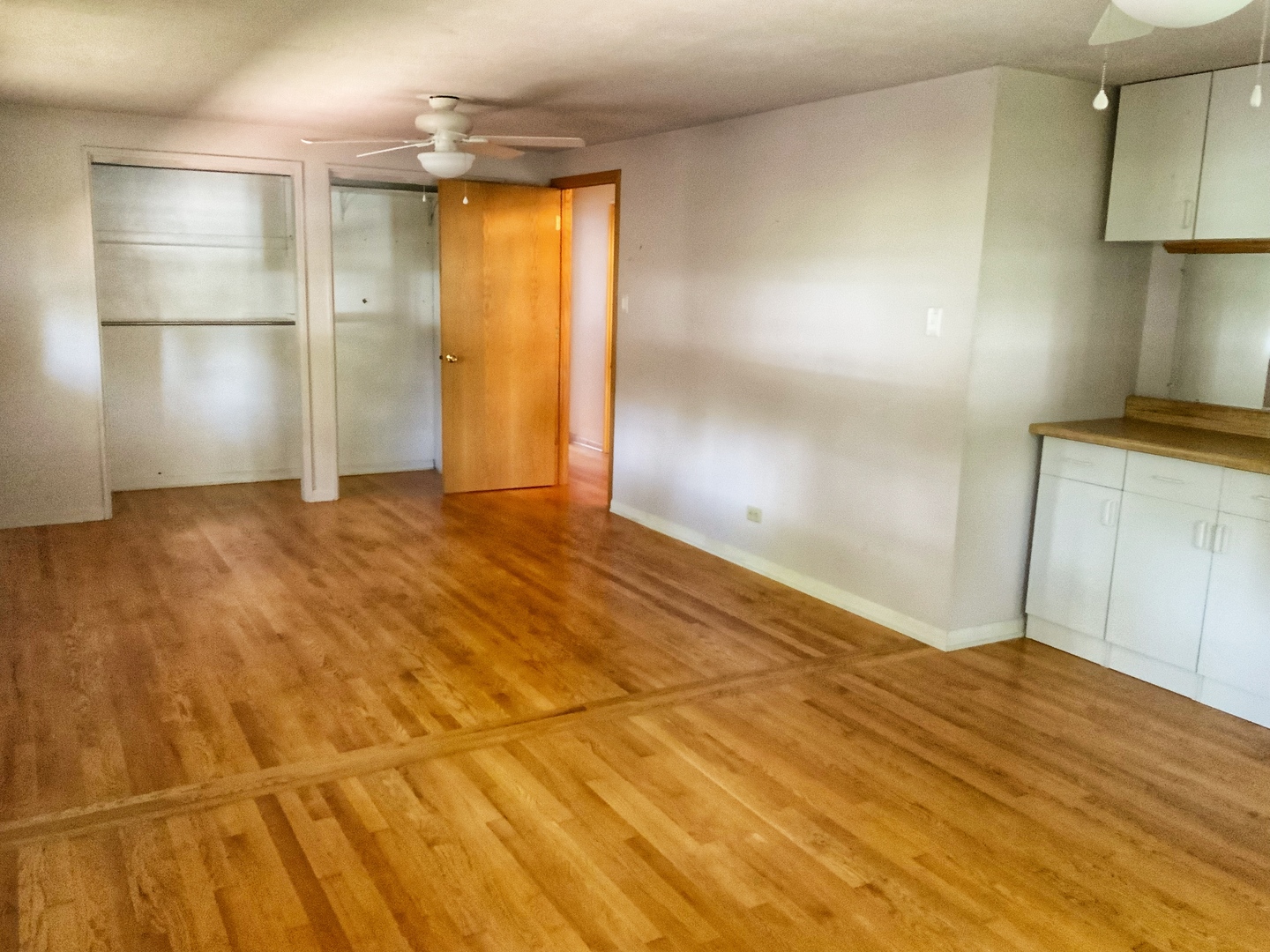 12613 S Parkside Avenue, Palos Heights, IL 60463